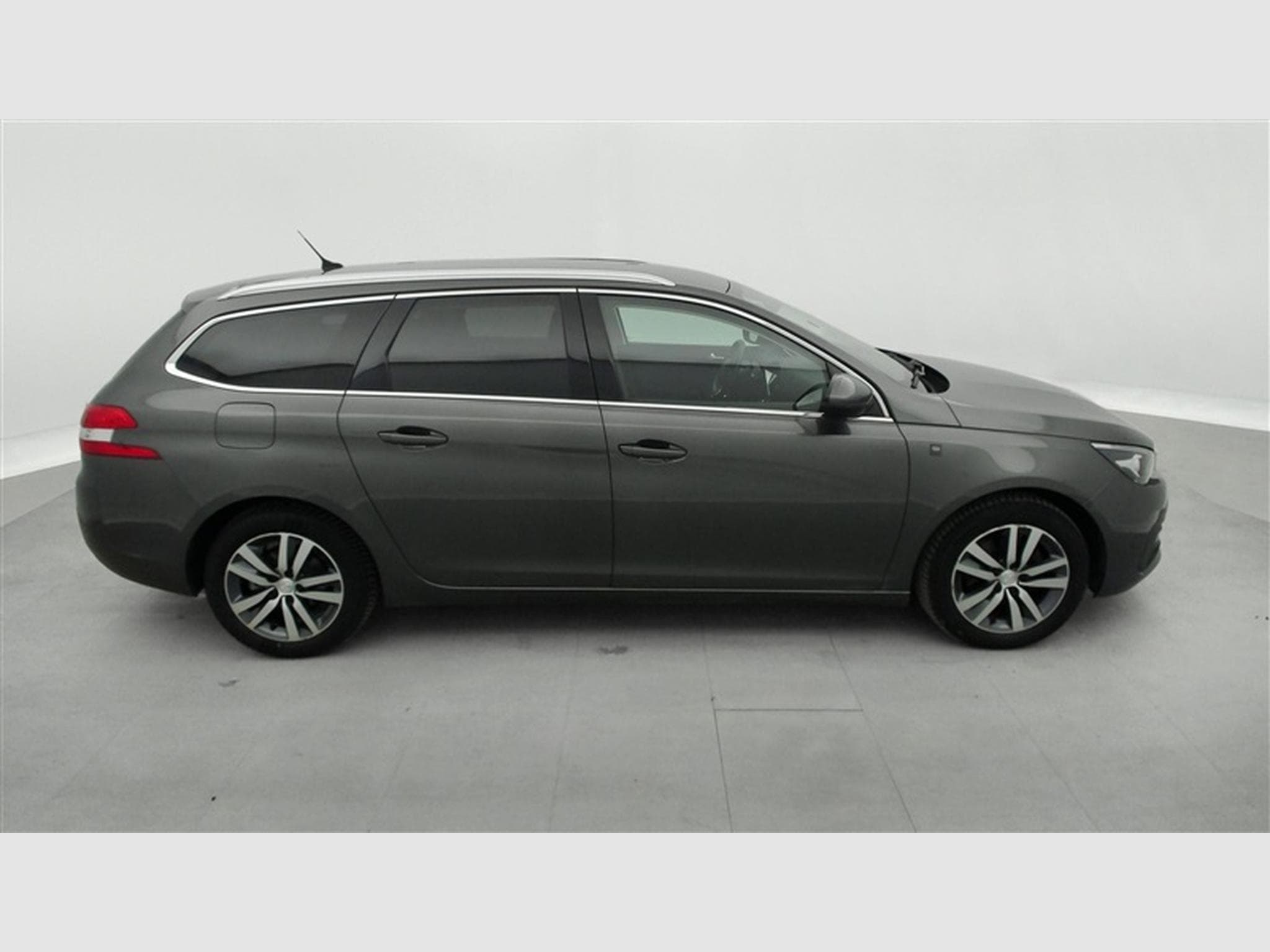 Peugeot 308 1.2 PureTech Allure CARPLAY / S-CUIR / FULL LED (2019) - Photo 24