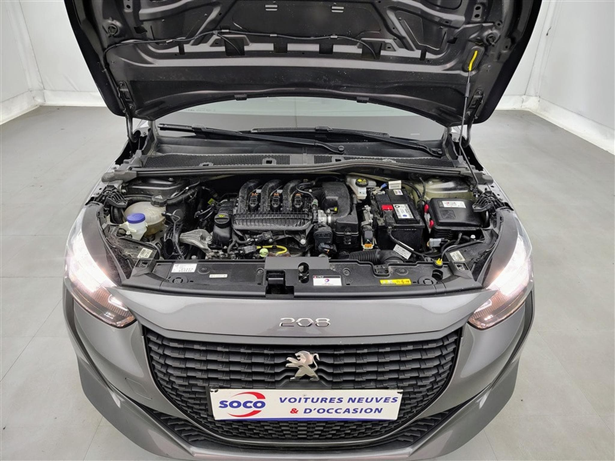 Peugeot 208 1.2i PureTech Like CLIM (2022) - Photo 17