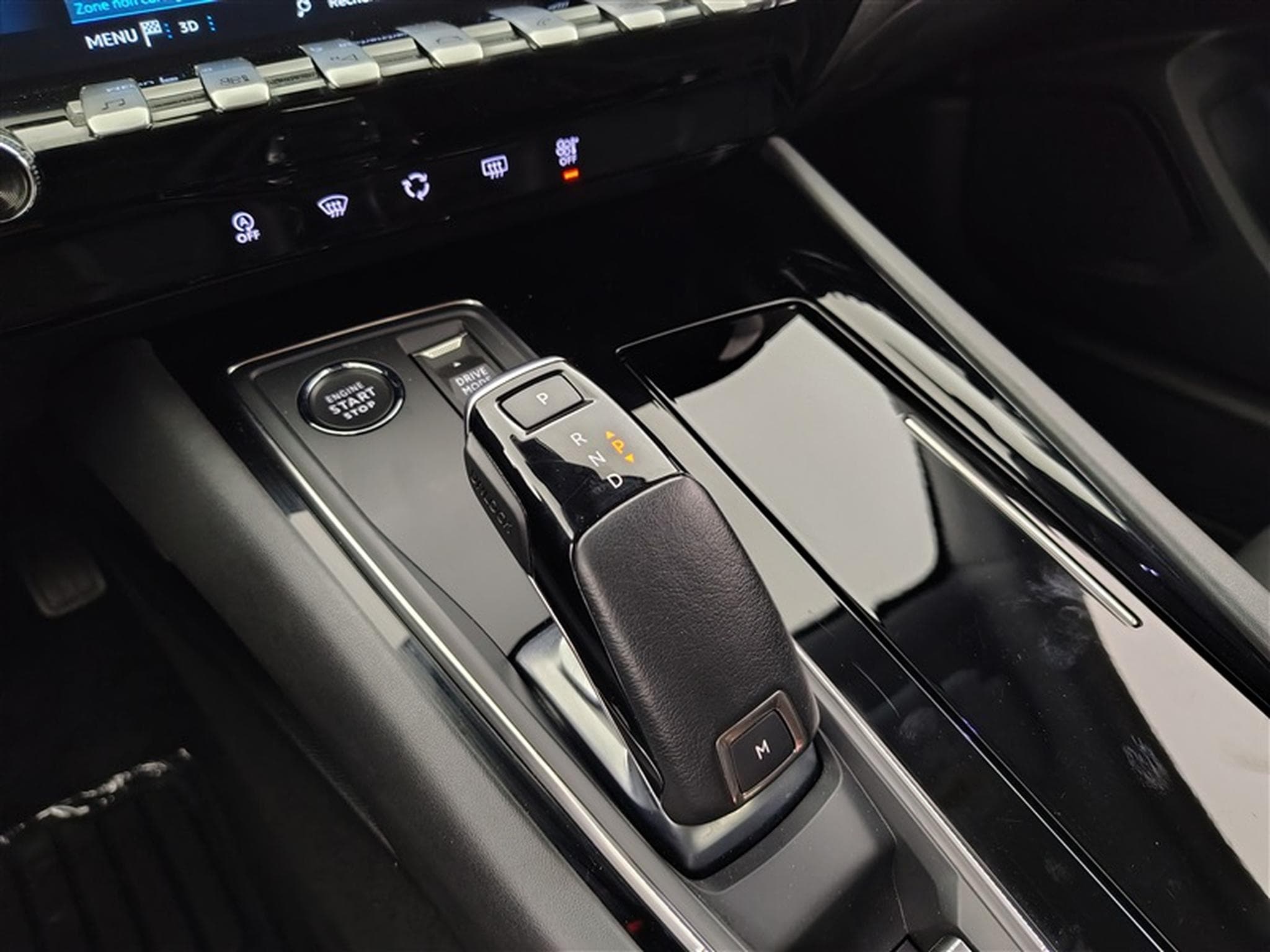 Peugeot 508 SW 1.2 PureTech 130cv EAT8 Allure Pack NAVI / FULL LED / CAM (2022) - Photo 12