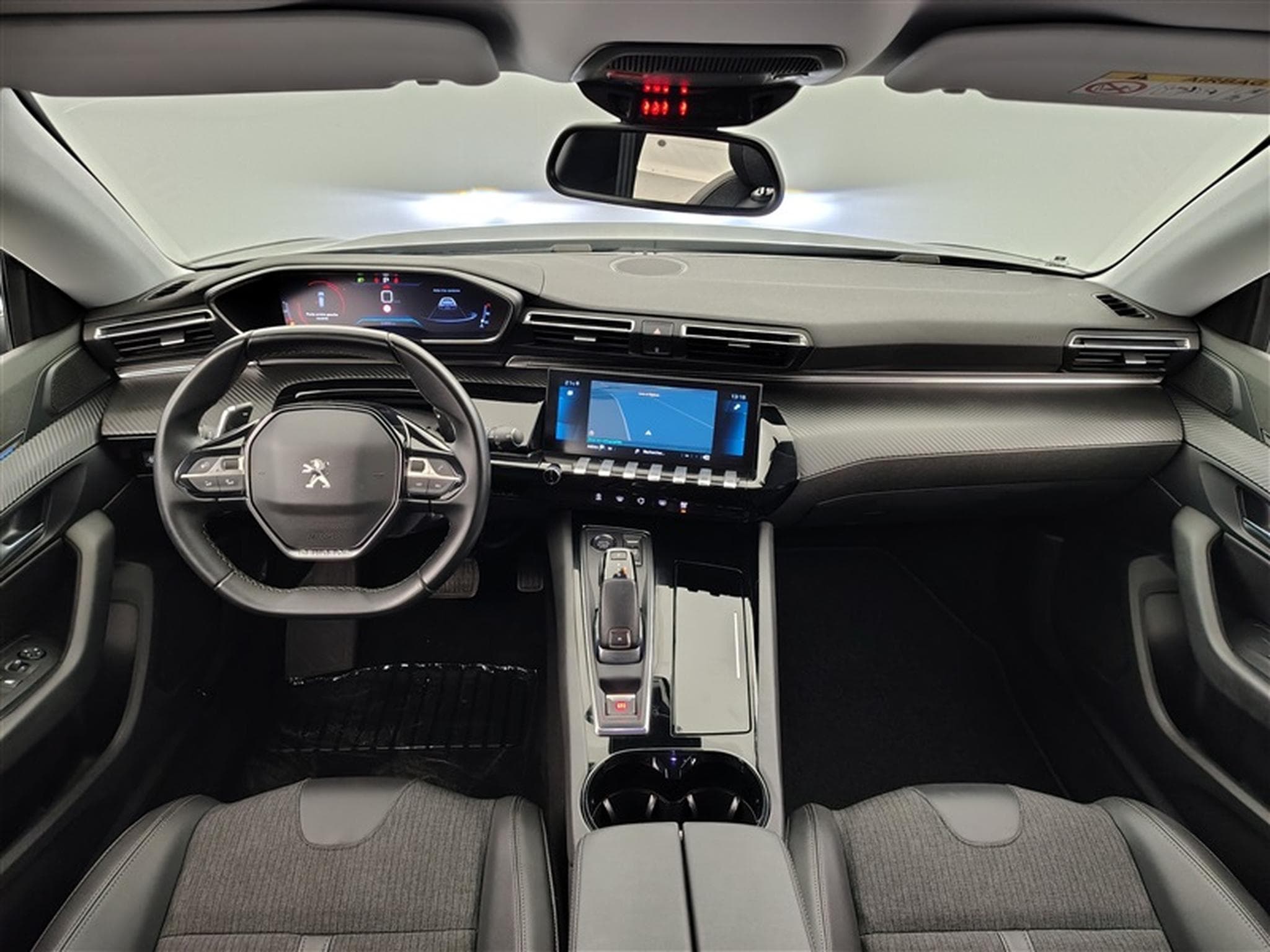 Peugeot 508 SW 1.2 PureTech 130cv EAT8 Allure Pack NAVI / FULL LED / CAM (2022) - Photo 8