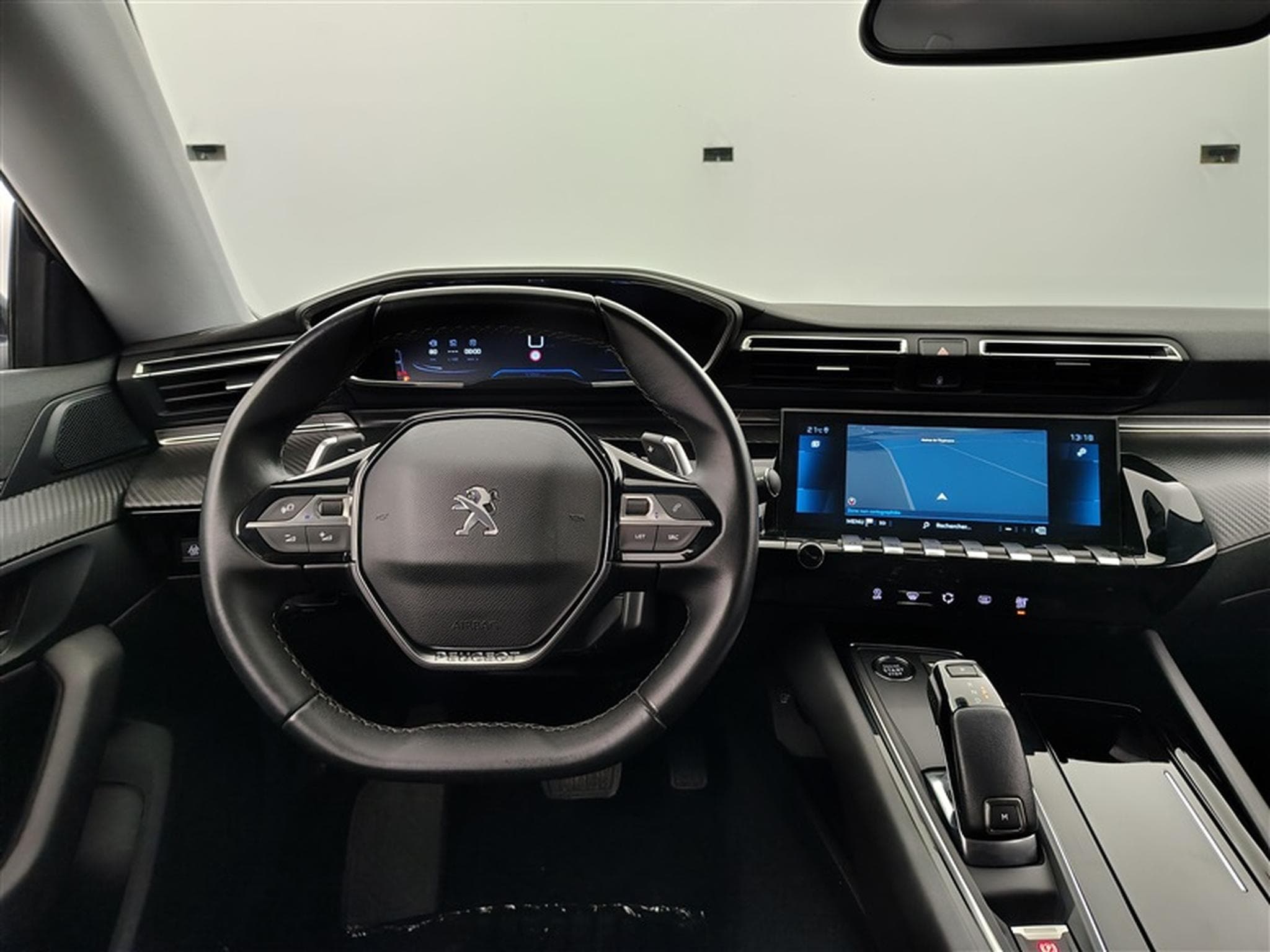Peugeot 508 SW 1.2 PureTech 130cv EAT8 Allure Pack NAVI / FULL LED / CAM (2022) - Photo 9