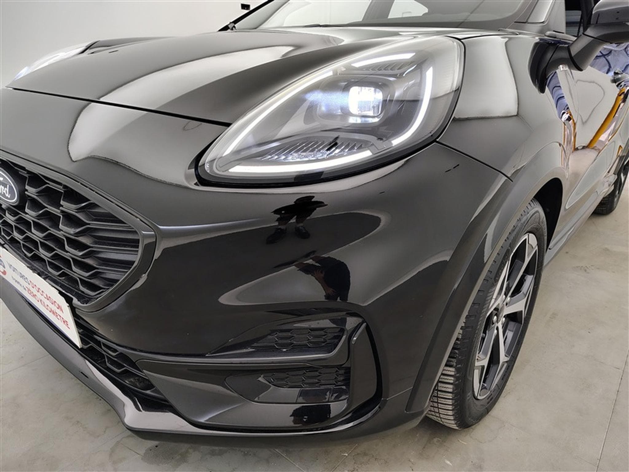 Ford Puma 1.0 EcoBoost mHEV 125cv ST-Line NAVI / FULL LED / CAMERA (2025) - Photo 15
