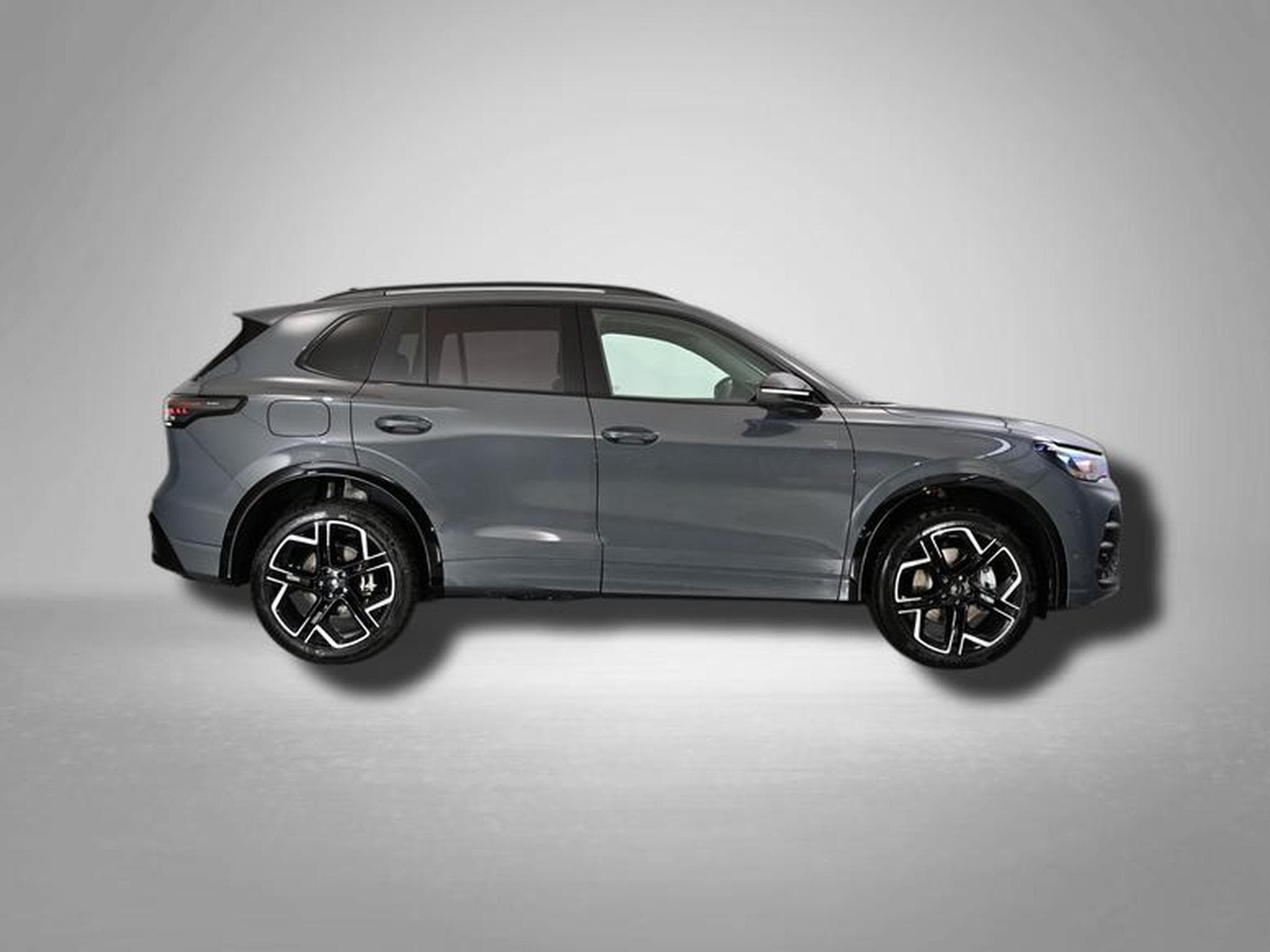 VW Tiguan R-Line 2.0 TSI 7-Gang-DSG 4MOTION (2025) - Foto 6