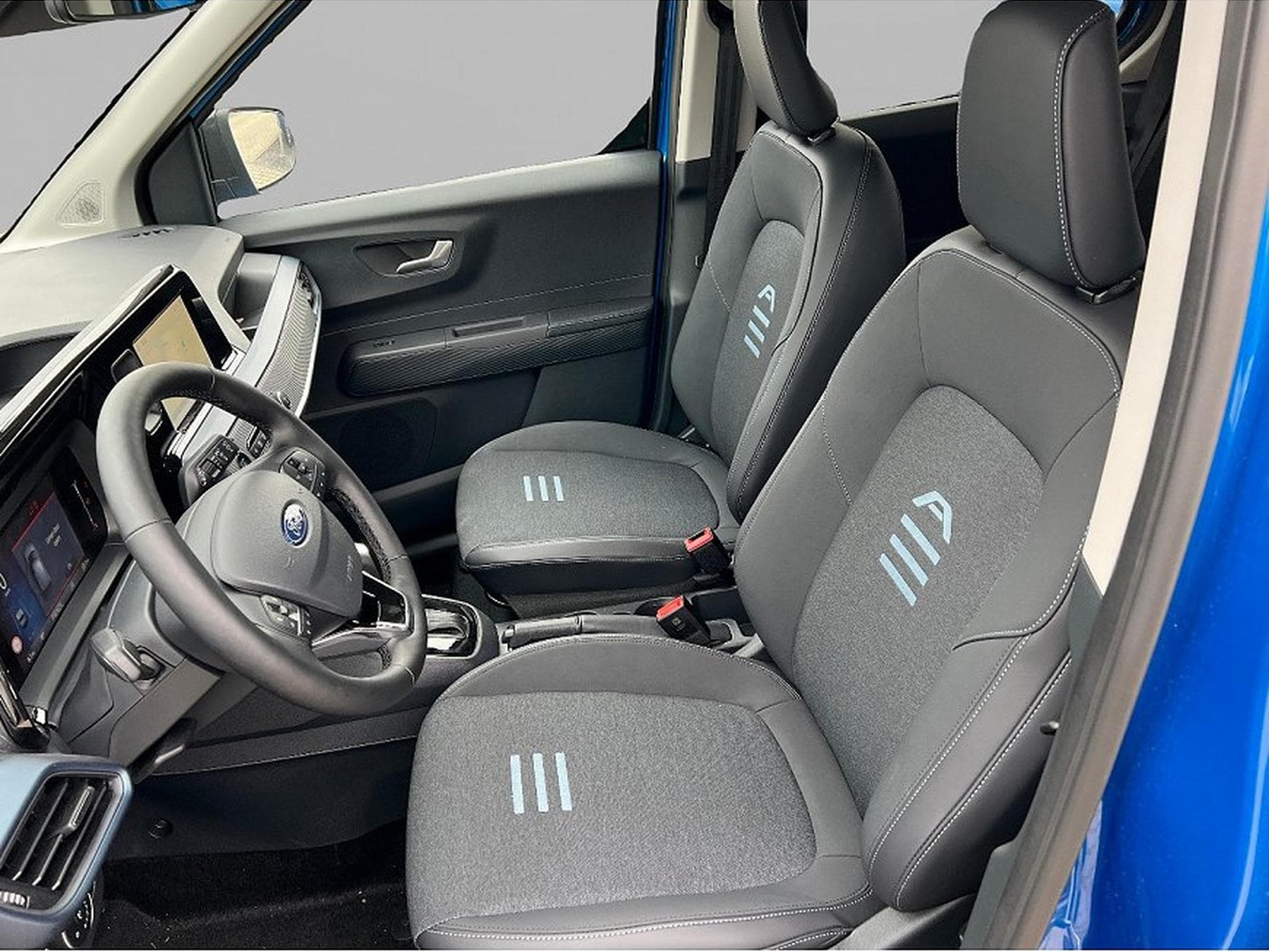 Ford Tourneo (2024) - Photo 7