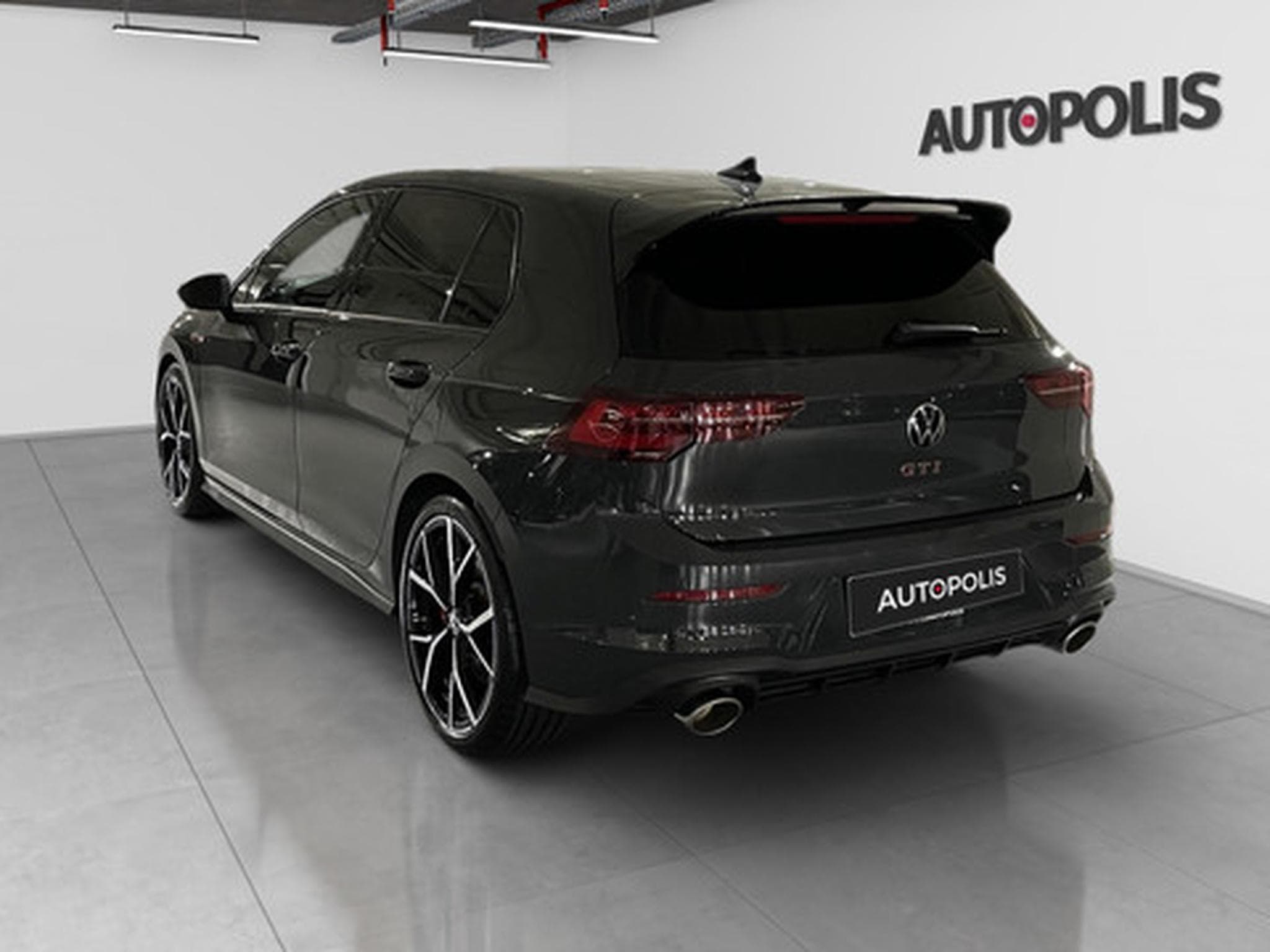 VW Golf VIII 2.0 TSI 221kW GTI Clubsport DSG (2023) - Foto 19