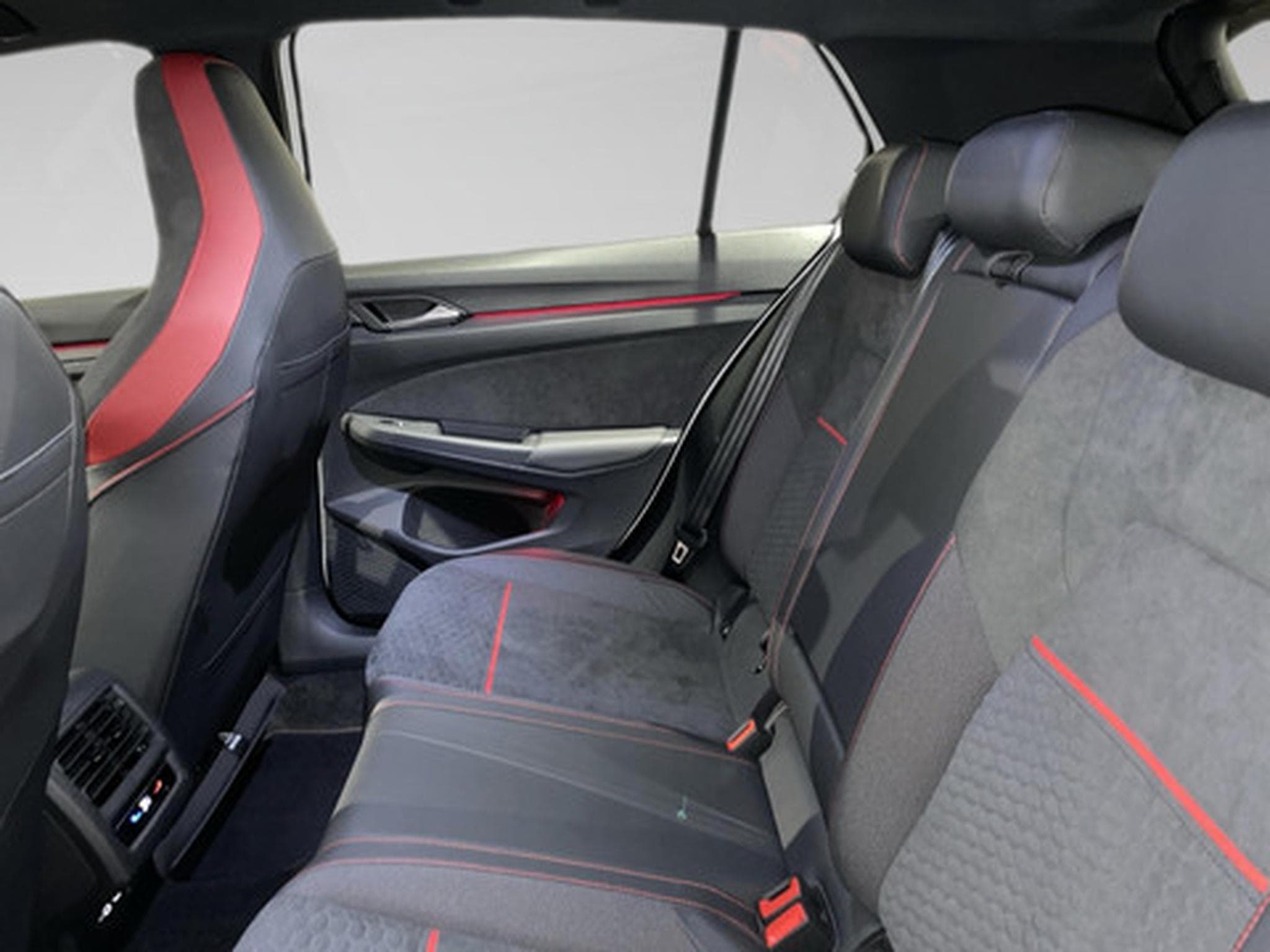 VW Golf VIII 2.0 TSI 221kW GTI Clubsport DSG (2022) - Foto 11