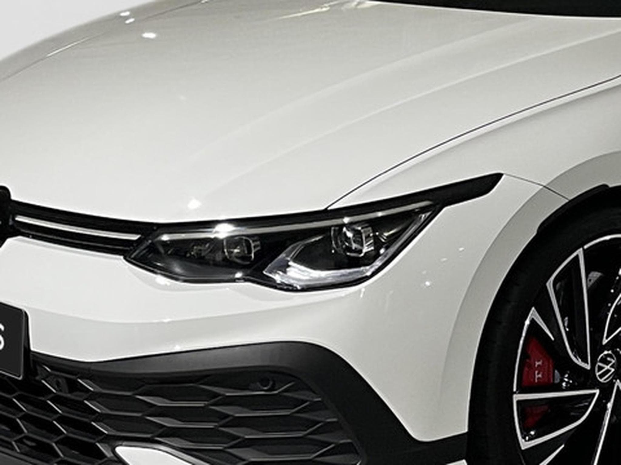 VW Golf VIII 2.0 TSI 221kW GTI Clubsport DSG (2022) - Foto 21