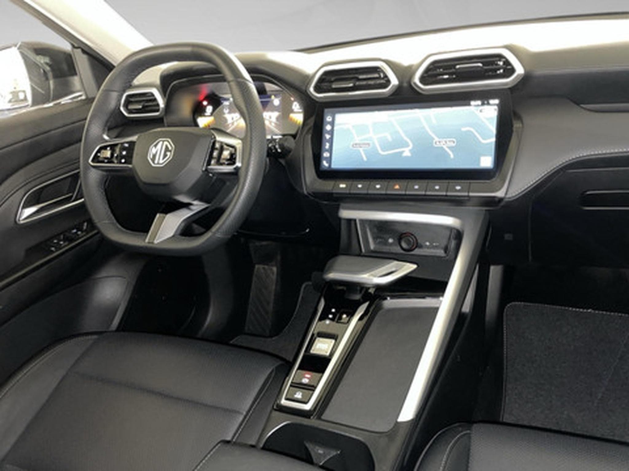 MG ZS 1.5 Hybrid+ Luxury (2025) - Photo 6