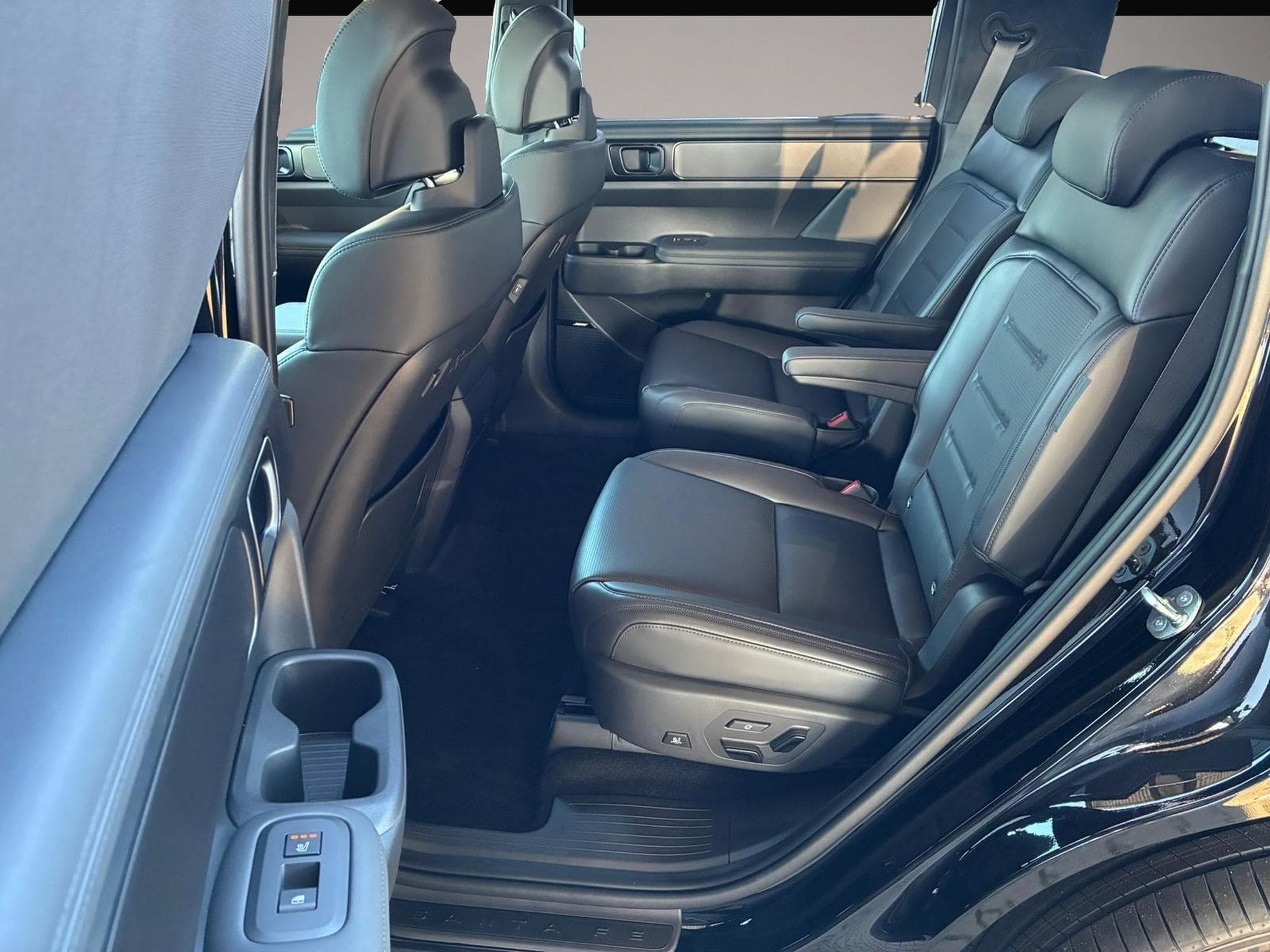Hyundai Santa Fe (2026) - Photo 6