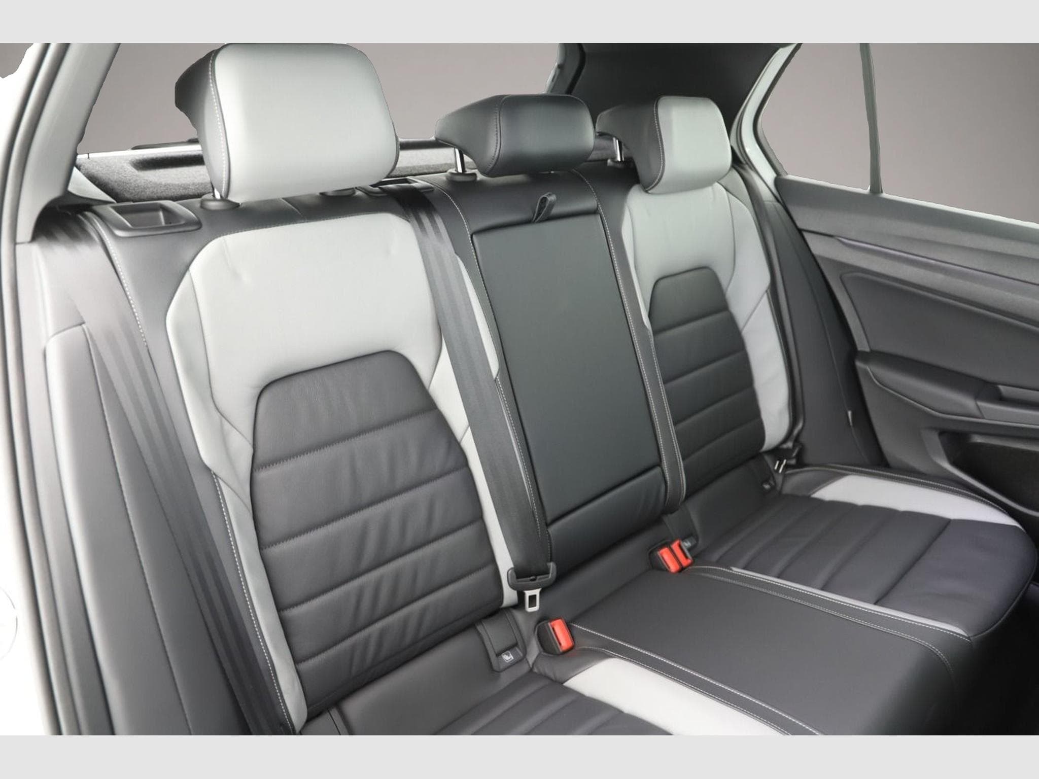 VW Golf (2025) - Foto 5