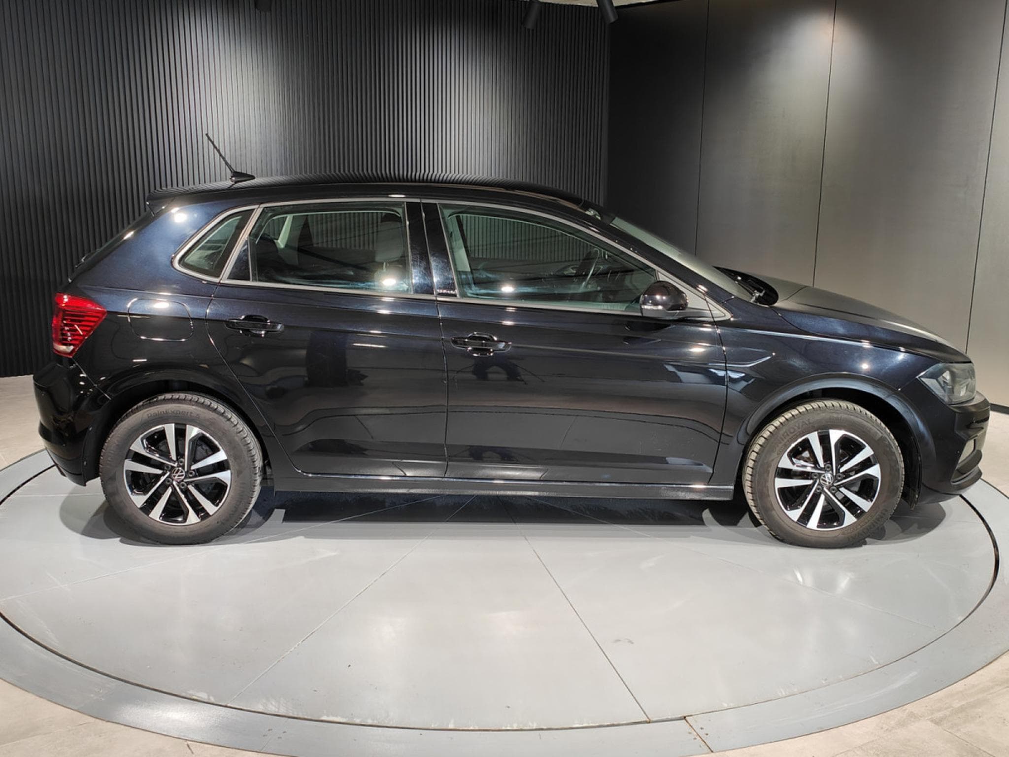 VW Polo 1.0 TSI UNITED CARPLAY CLIM RADAR AV/ARR (2021) - Foto 2
