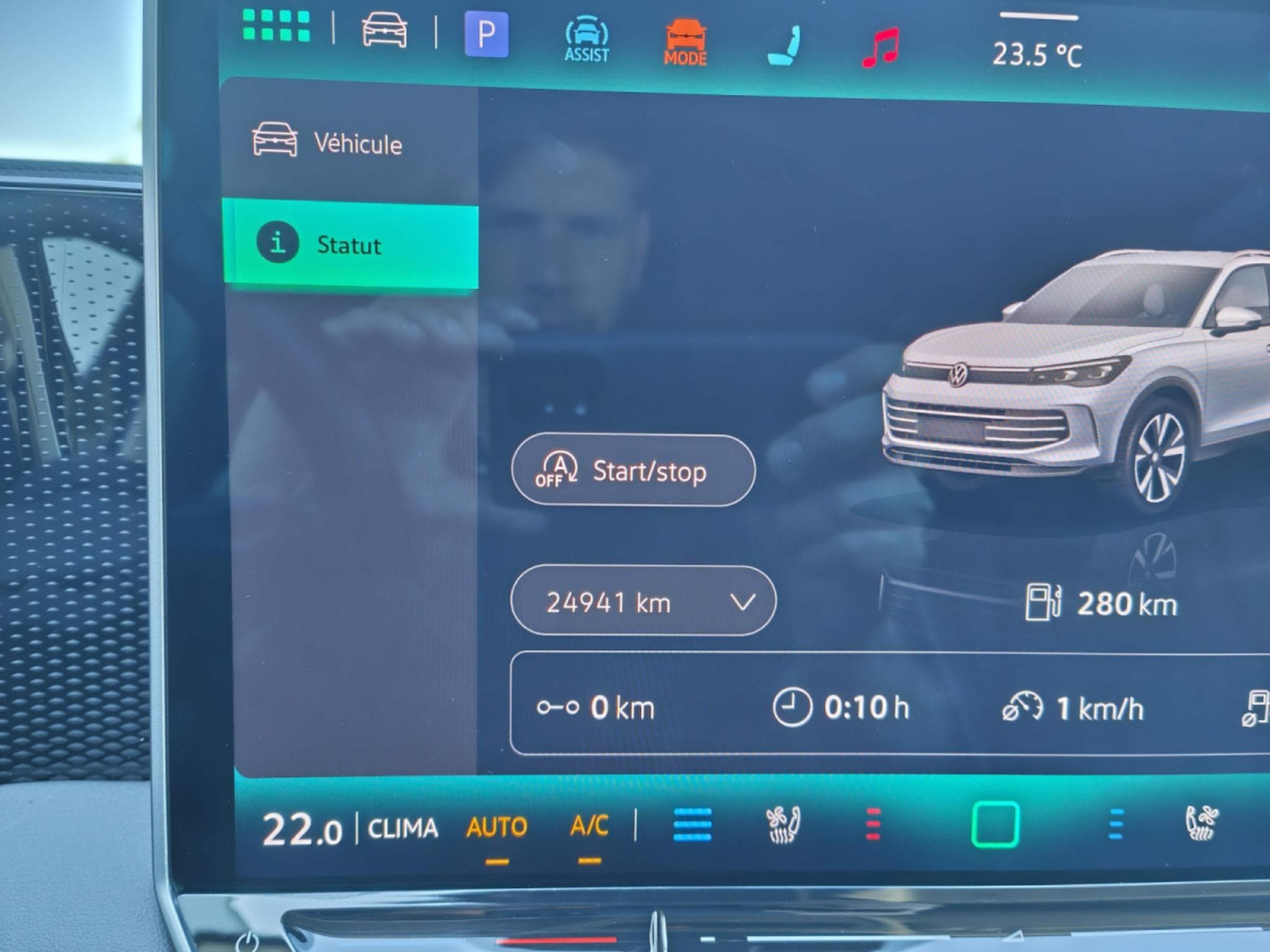 VW Tiguan 2.0 TDI DSG GPS CARPLAY CAMERA 360 SIEGES CHAUFFANTS VENTILE (2025) - Foto 21