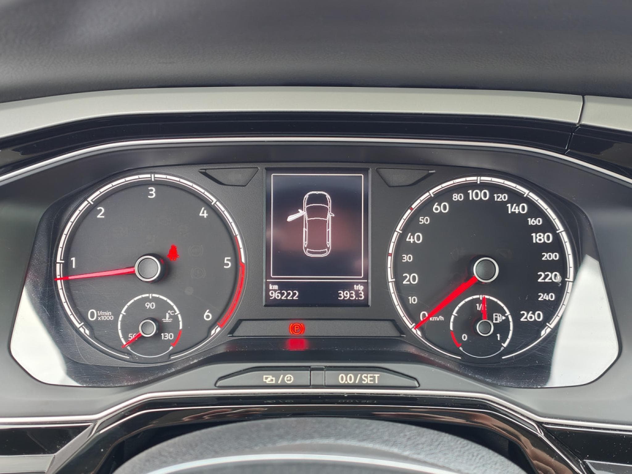 VW Polo 1.6 TDI CARPLAY BLUETOOTH CAMERA CAPTEUR AV/ARR (2020) - Foto 21