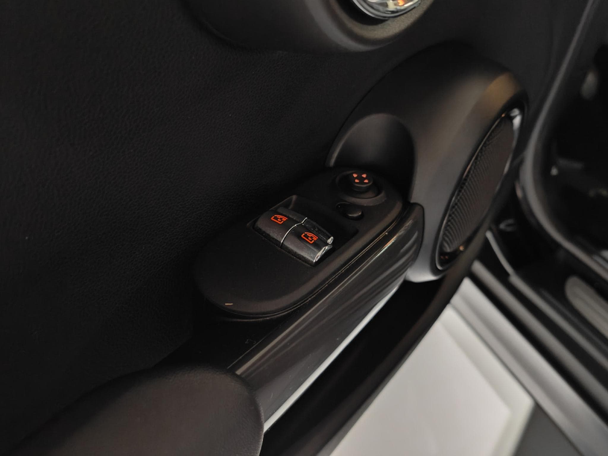 Mini Cooper 1.5i CLIMATISATION BLUETOOTH RADAR AV/ARR (2020) - Foto 11