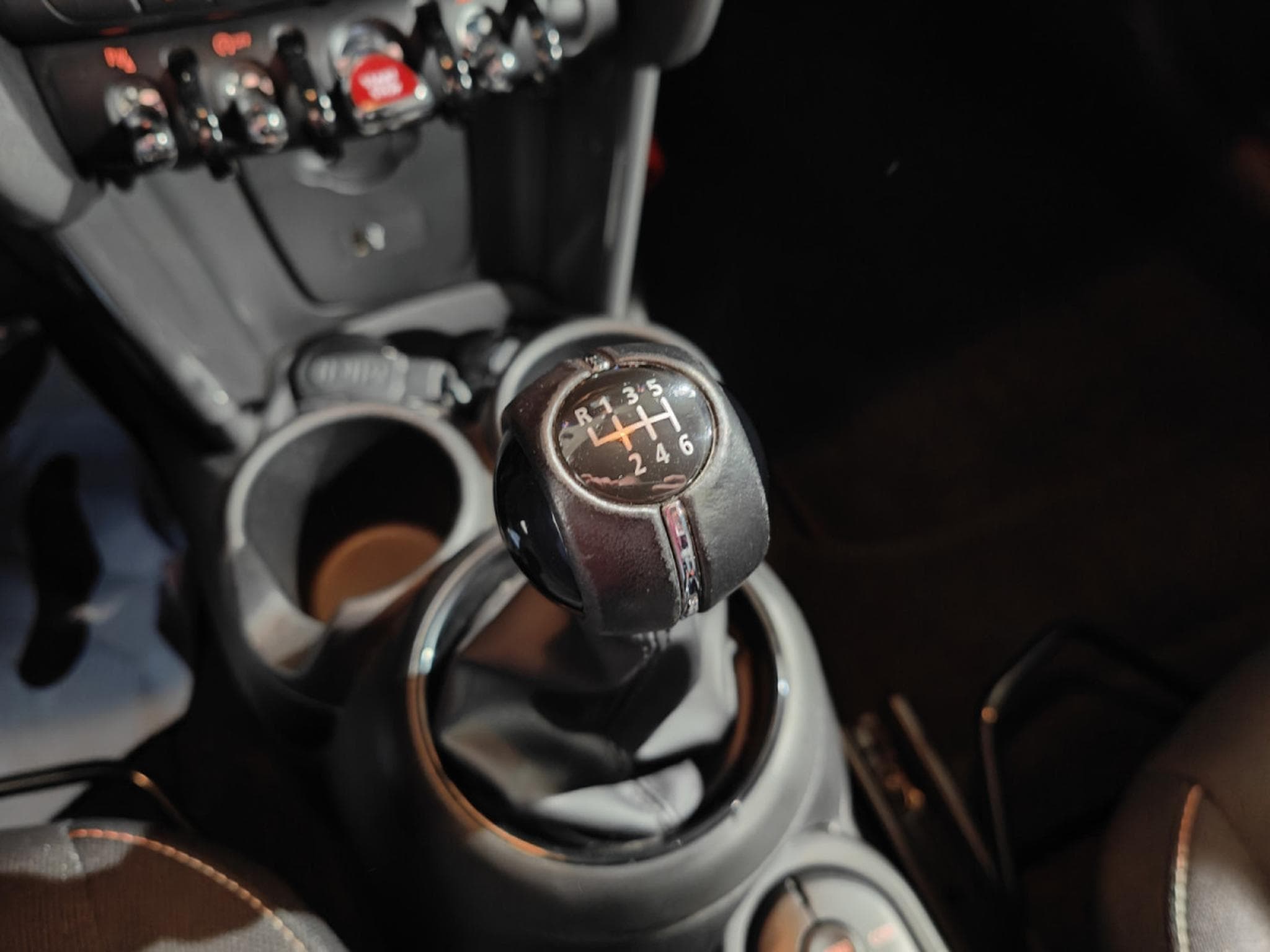Mini Cooper 1.5i CLIMATISATION BLUETOOTH RADAR AV/ARR (2020) - Foto 12