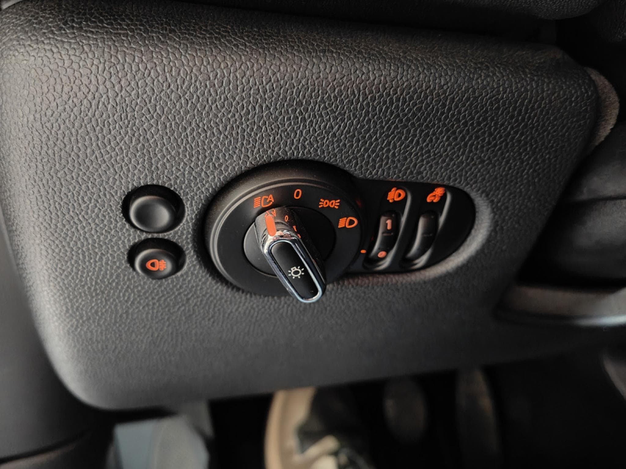 Mini Cooper 1.5i CLIMATISATION BLUETOOTH RADAR AV/ARR (2020) - Foto 21