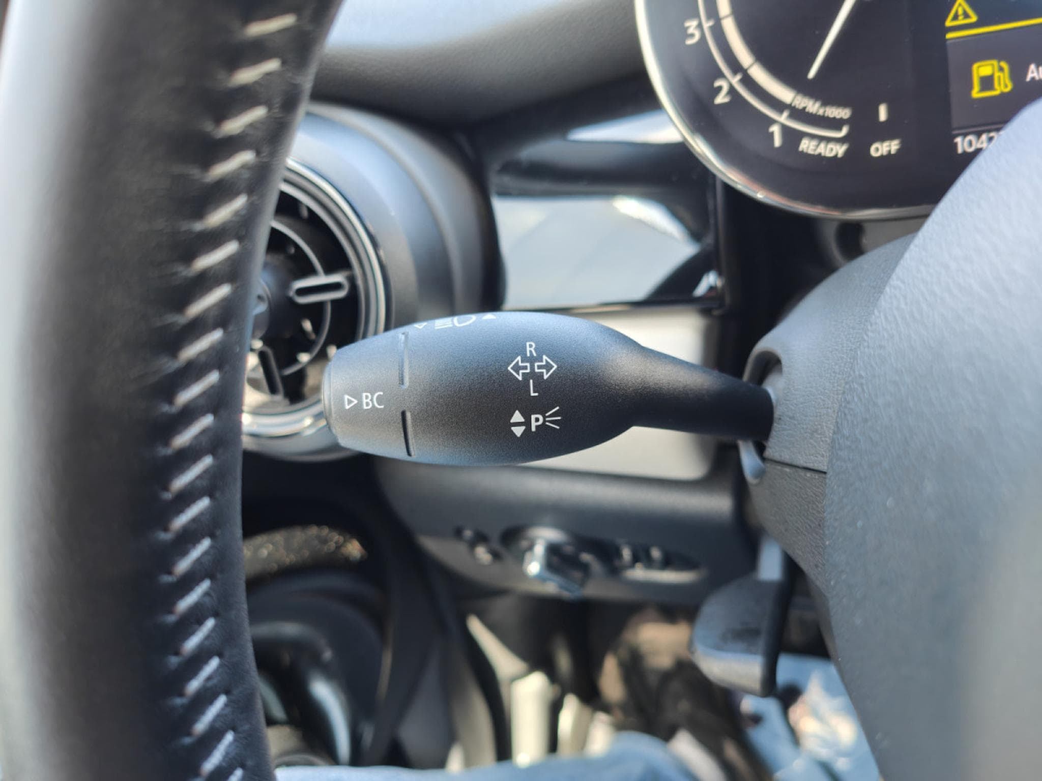 Mini Cooper 1.5 JOHN COOPER WORKS CARPLAY GPS BLUETOOTH LED (2021) - Foto 21