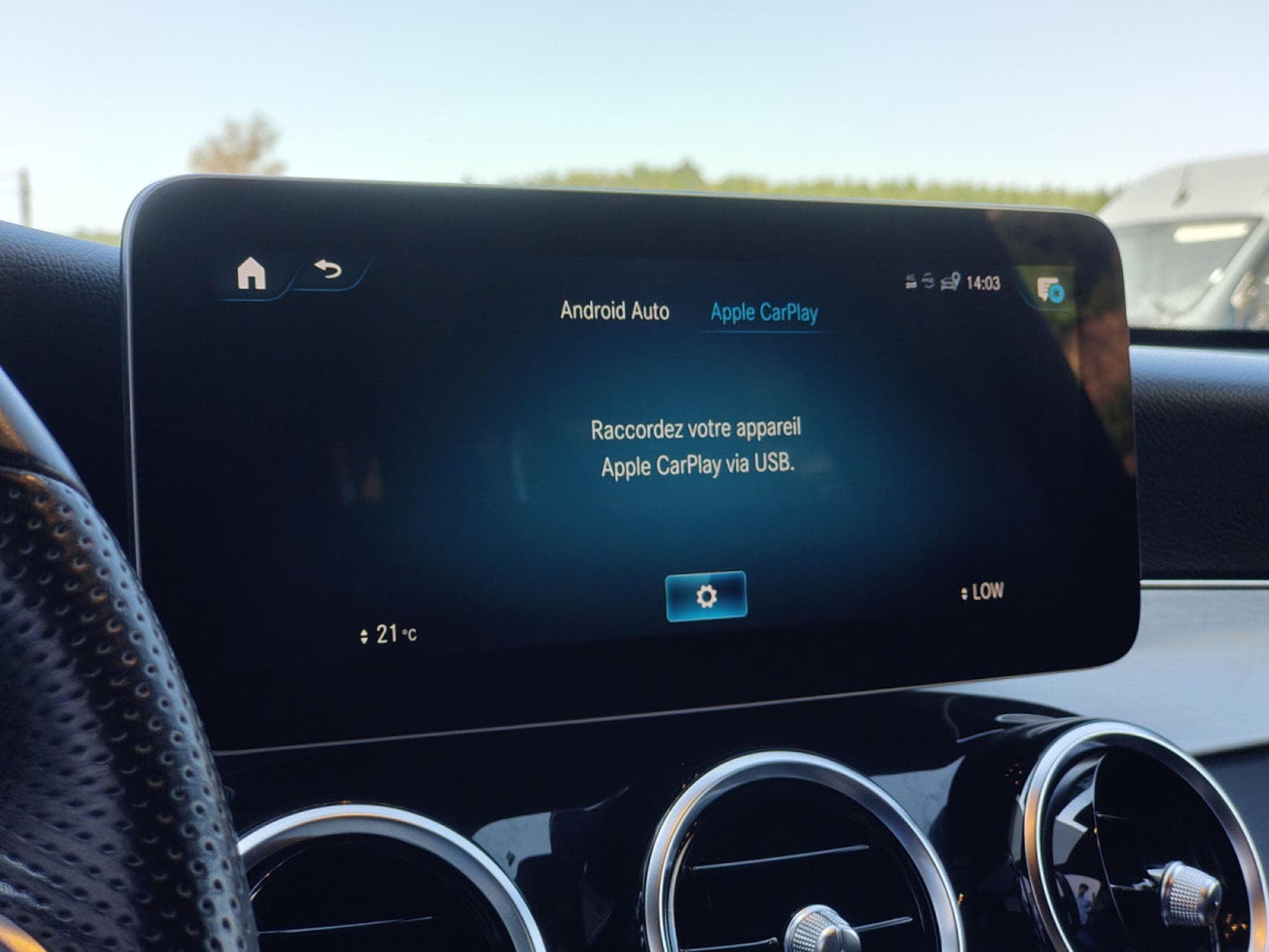 Mercedes GLC 200 4MATIC PACK AMG ECLAIRAGE AMBIANCE CARPLAY CAMERA 360 (2020) - Photo 18