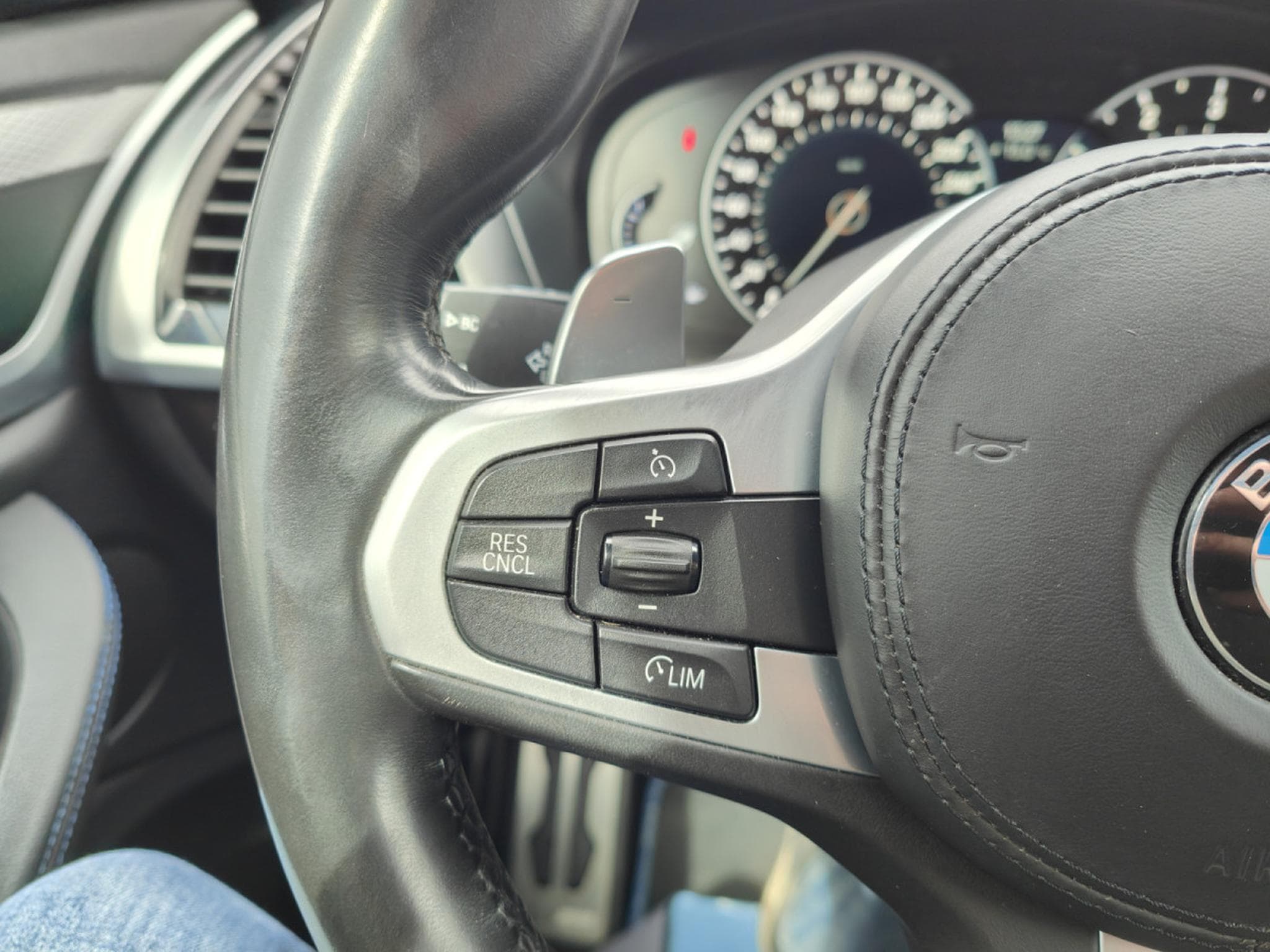 BMW X3 X3 XDRIVE20i PACK M CUIR BLUETOOTH ATTELAGE ELEC (2018) - Foto 22