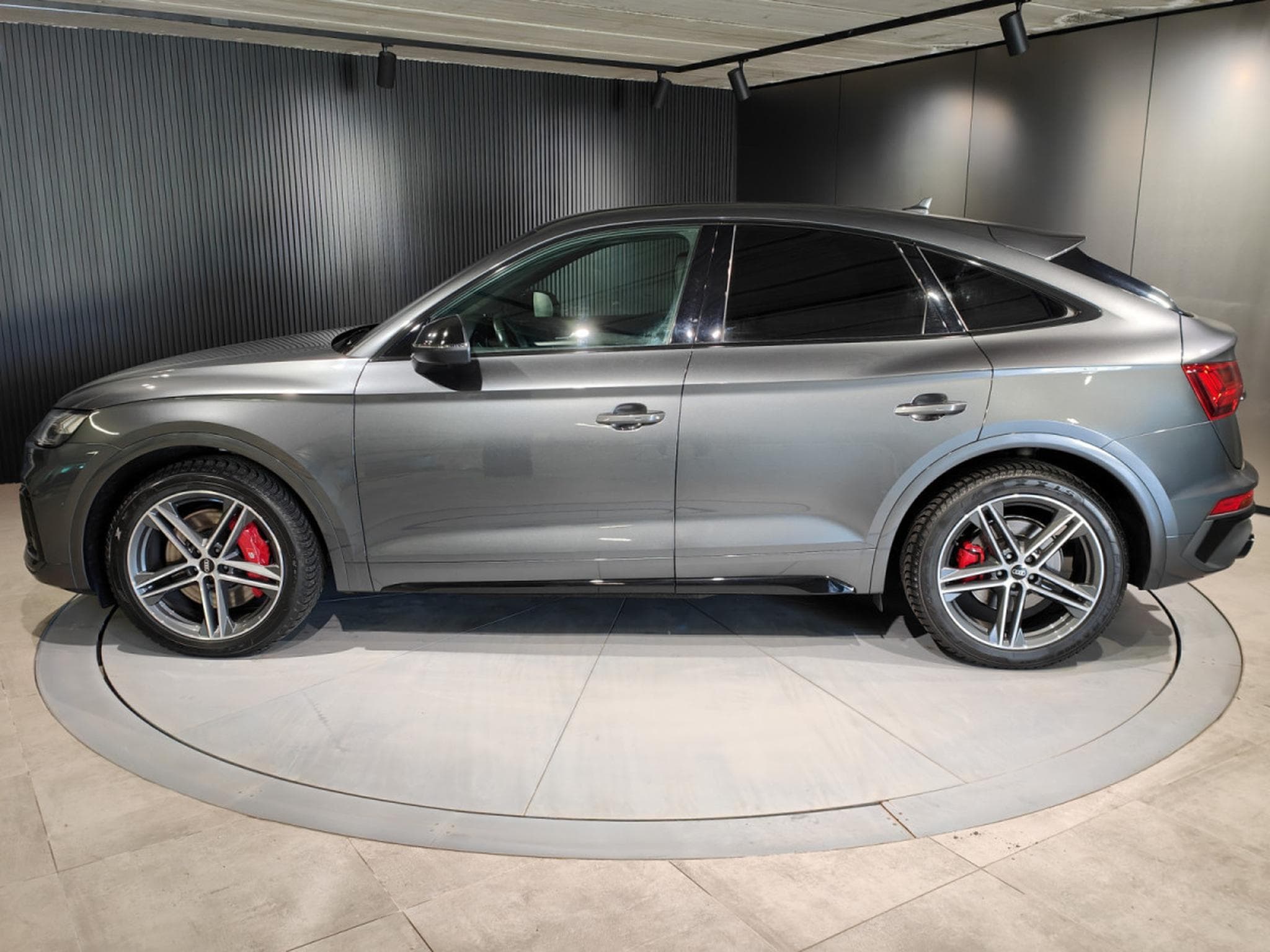 Audi SQ5 3.0 TDI V6 SPORTBACK CARPLAY TOIT OUV CAMERA SIEGES ELEC CHA (2023) - Foto 5