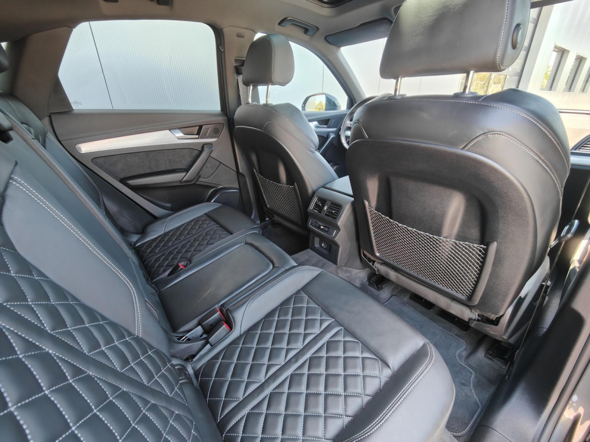 Audi SQ5 3.0 TDI V6 SPORTBACK CARPLAY TOIT OUV CAMERA SIEGES ELEC CHA (2023) - Foto 8