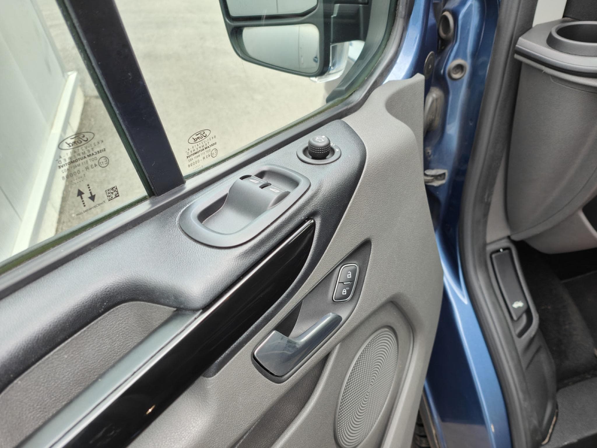 Ford Transit 2.0 TDCI L2H1 5 PLACES CARPLAY CAMERA GPS BLUETOOTH (2021) - Foto 12