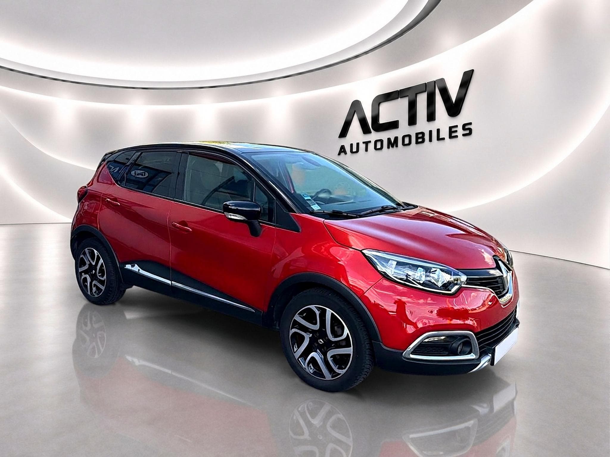 Renault CAPTUR 1.5 DCI 90 INTENS EDC ECO² (2015) - Photo 3