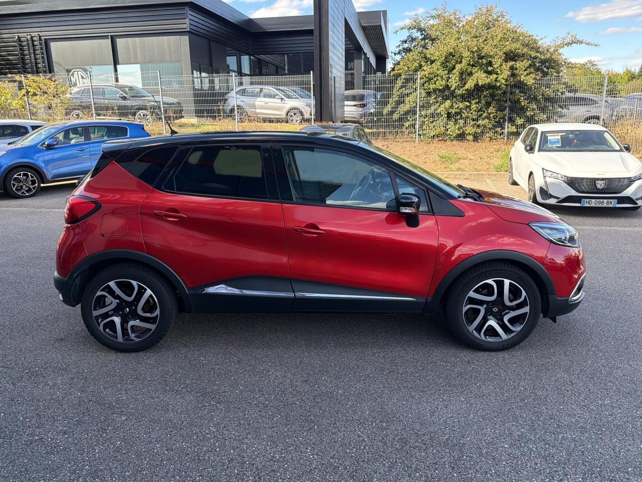 Renault CAPTUR 1.5 DCI 90 INTENS EDC ECO² (2015) - Photo 13