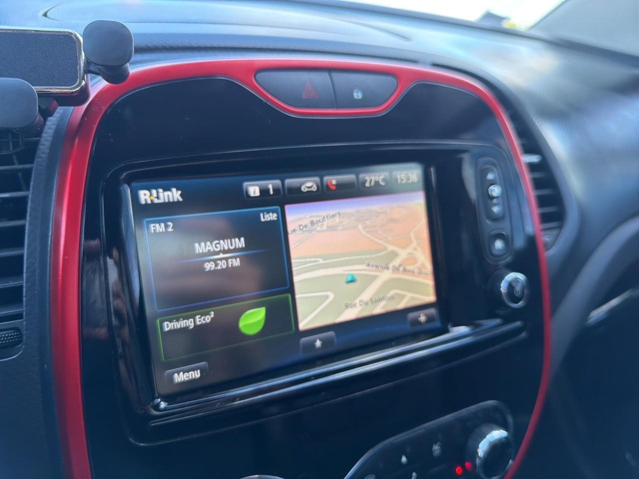 Renault CAPTUR 1.5 DCI 90 INTENS EDC ECO² (2015) - Photo 17
