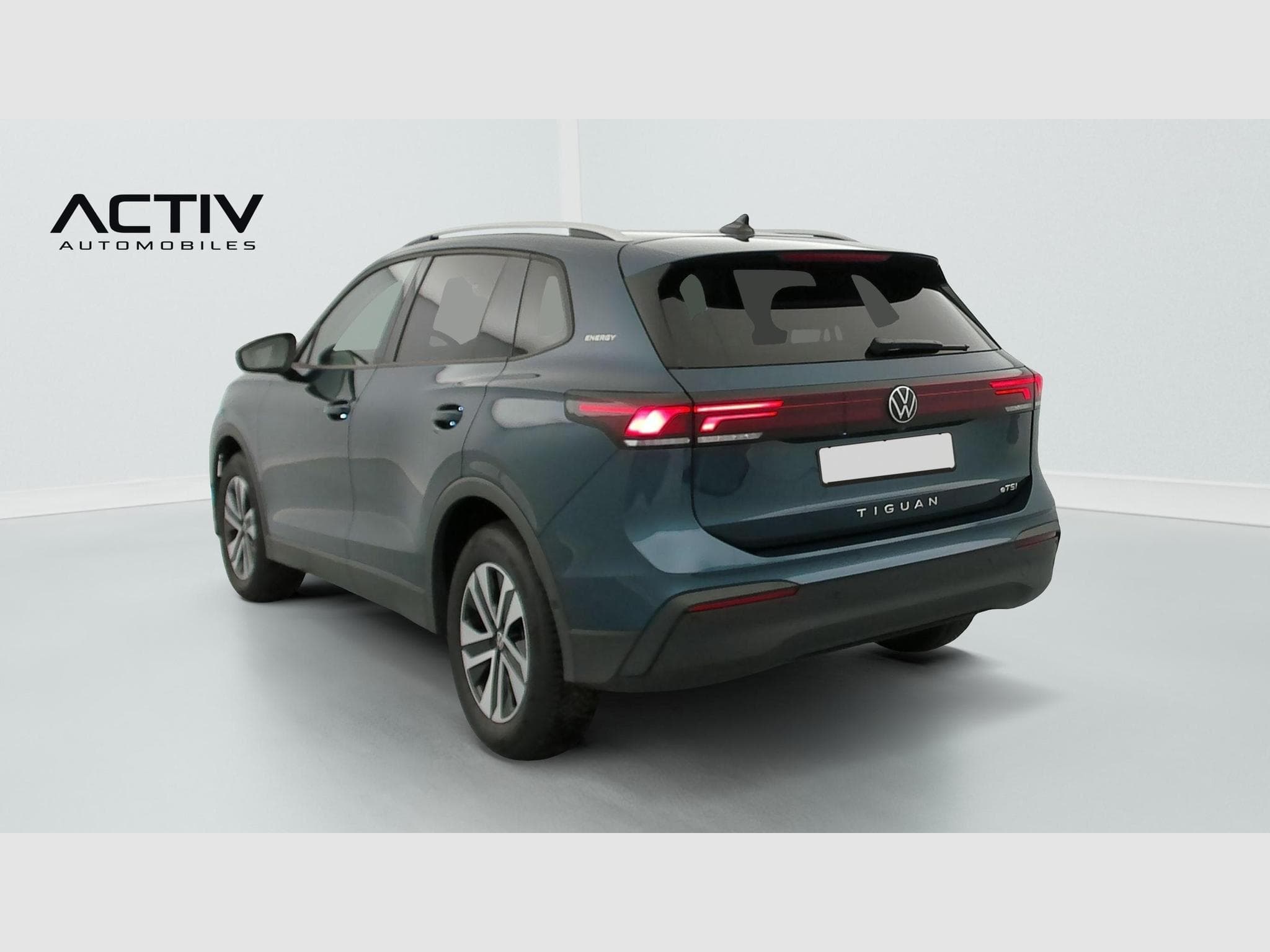 VW Tiguan 1.5 eTSI 131ch DSG7 Life (2025) - Photo 5