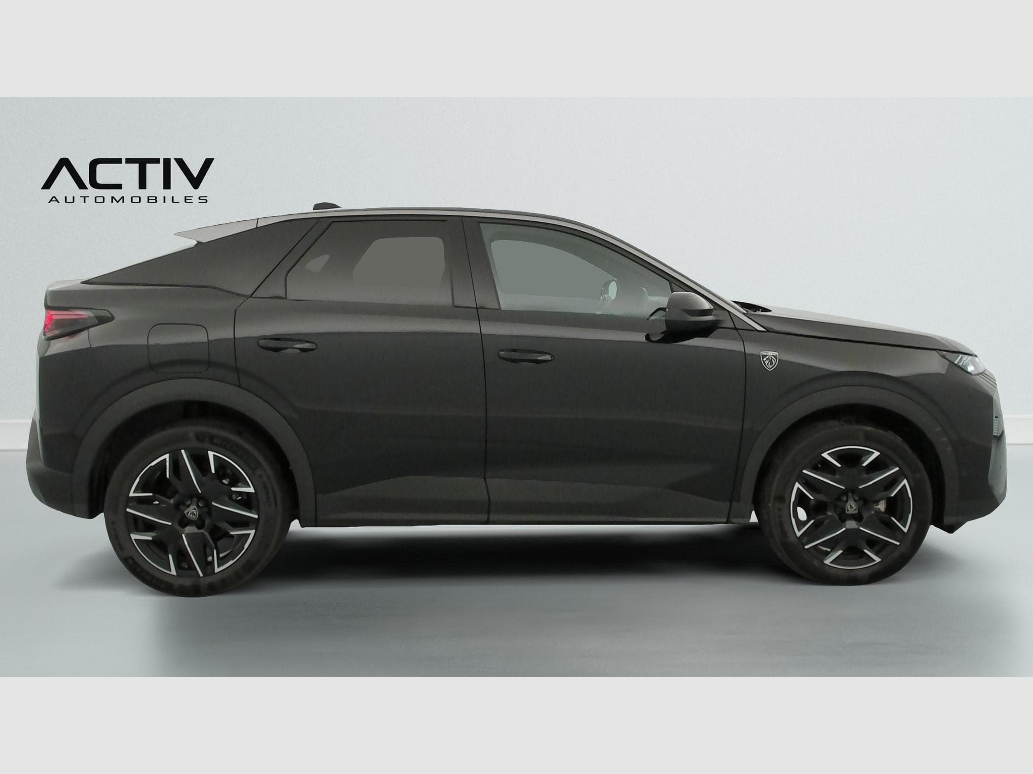 Peugeot 3008 Hybrid 145 e-DCS6 GT (2025) - Photo 8