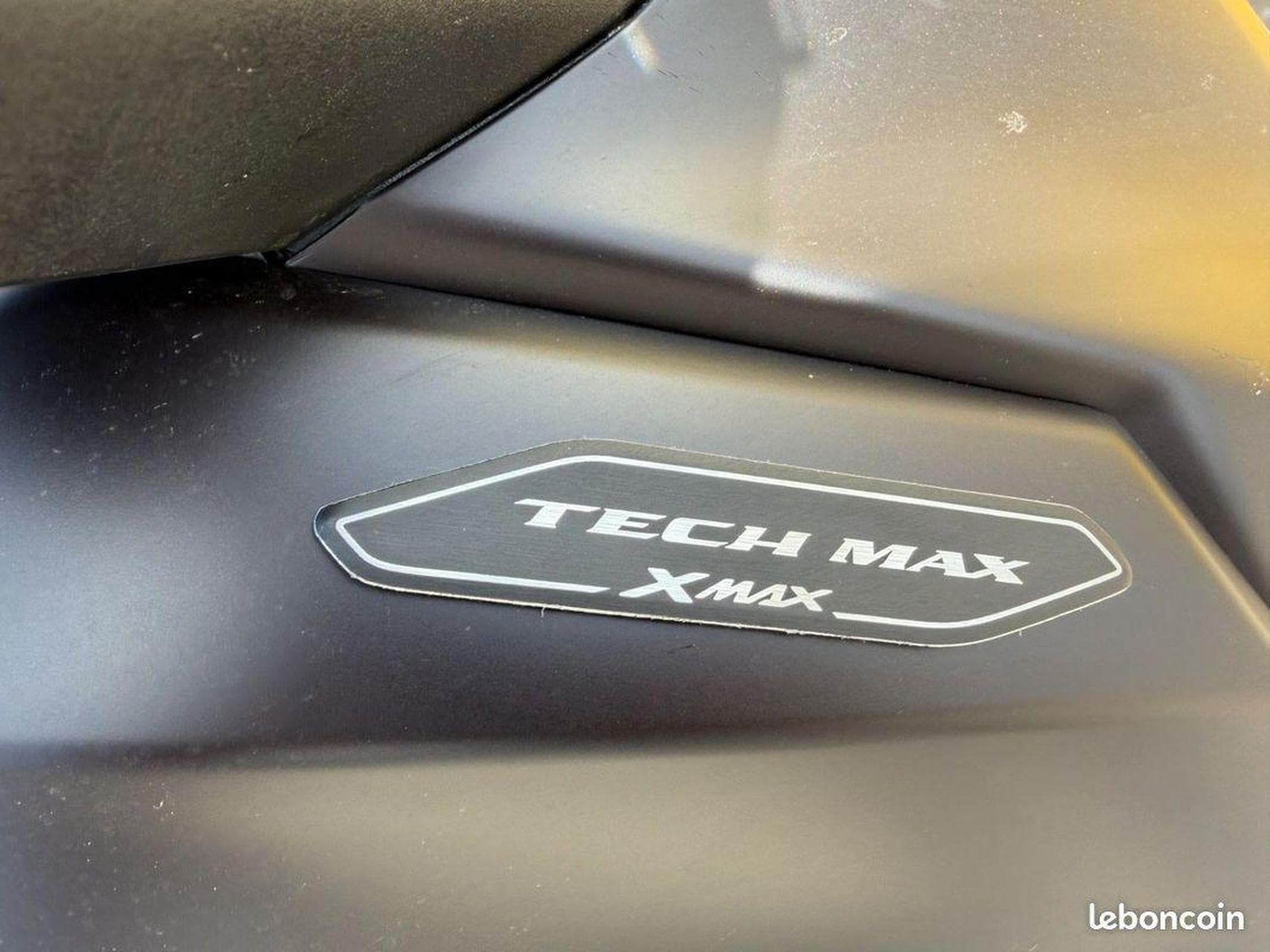 Yamaha X-Max TECH MAX (2026) - Foto 3