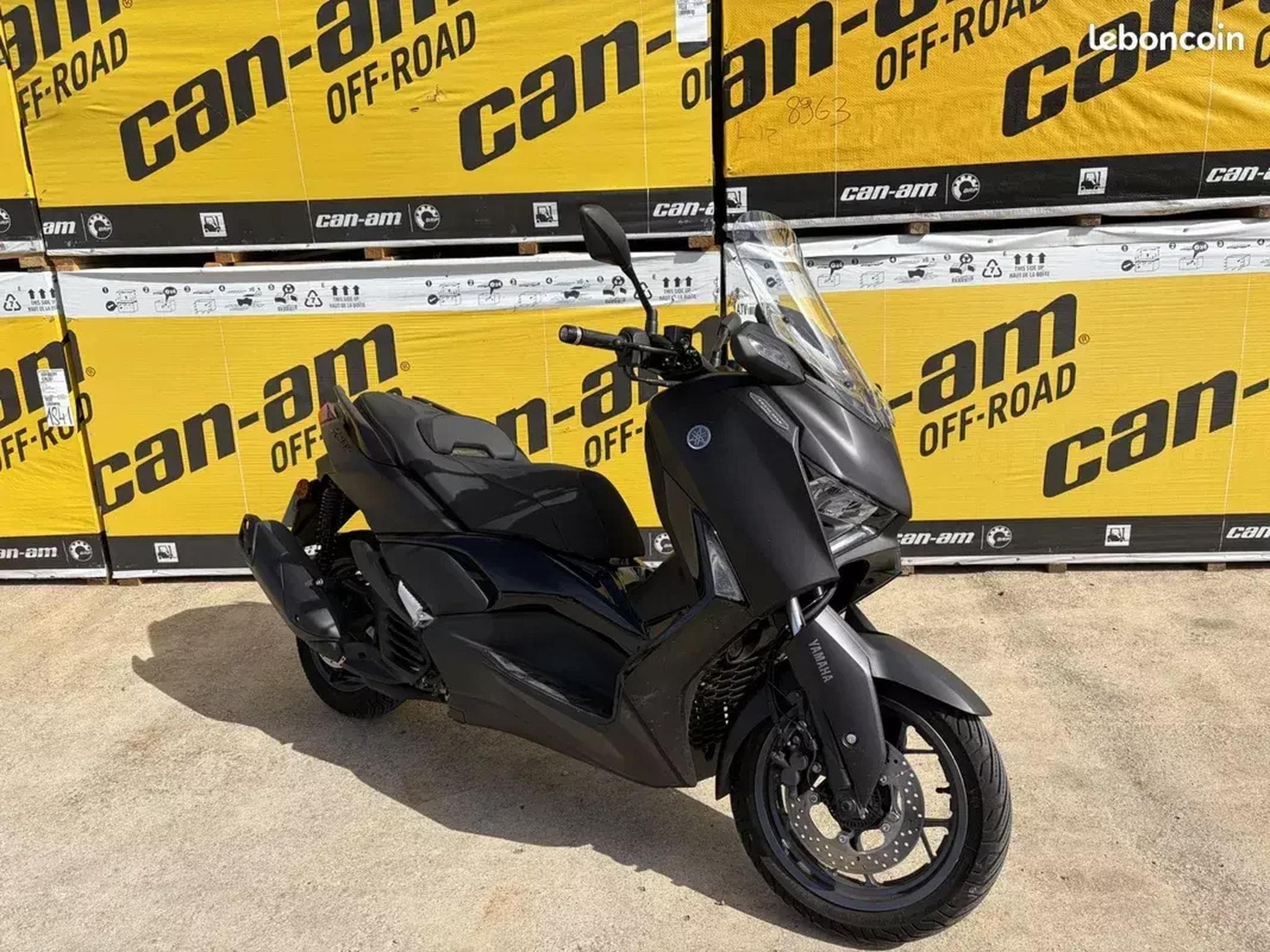 Yamaha X-Max TECH MAX (2026) - Foto 1