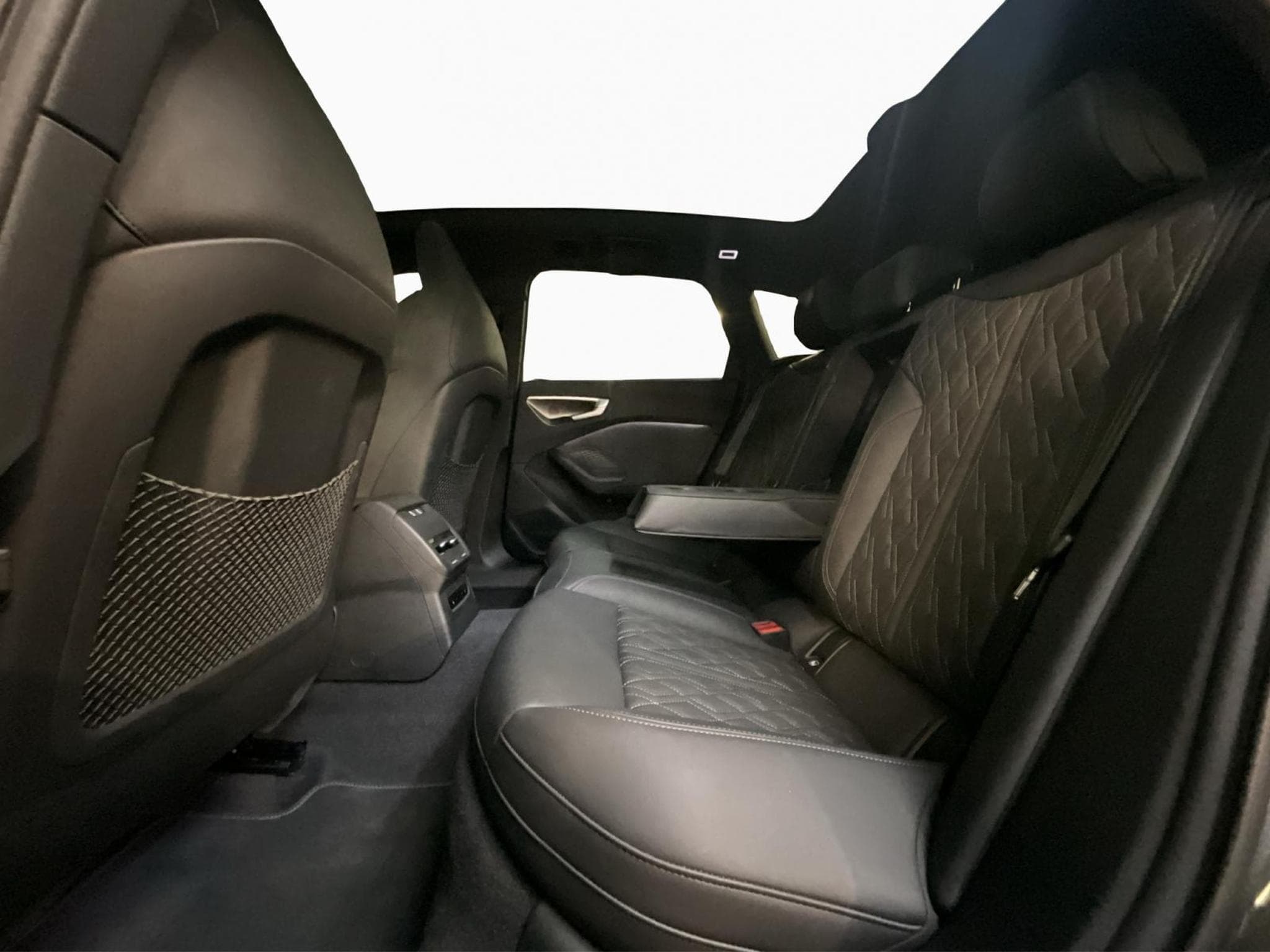 Audi S5 Quattro+TipTronic+TechPro+MMIPro+Pano+AHK+Stand-Heizung (2026) - Foto 16