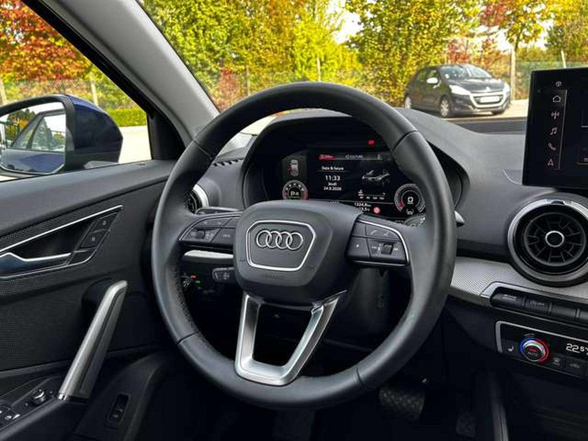 Audi Q2 35 TFSI S-TRONIC 150 CV S-LINE (2026) - Photo 4