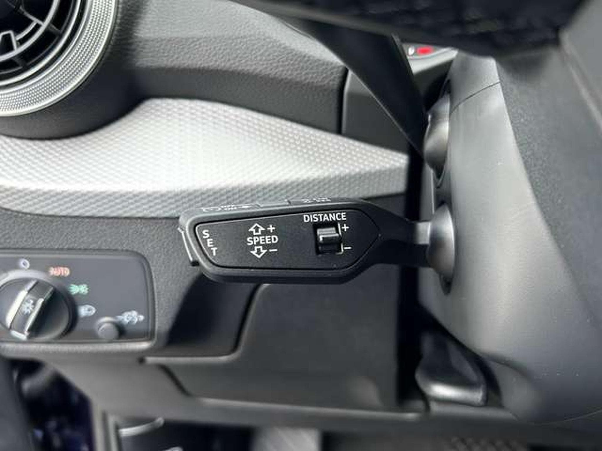 Audi Q2 35 TFSI S-TRONIC 150 CV S-LINE (2026) - Photo 14