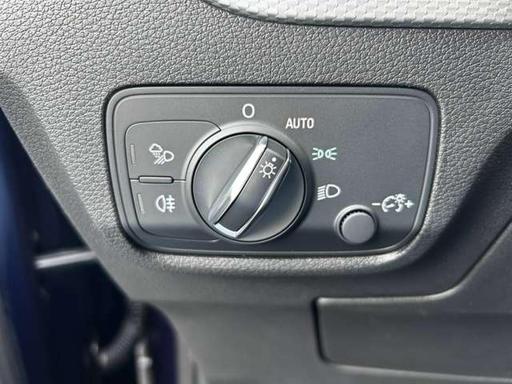 Audi Q2 35 TFSI S-TRONIC 150 CV S-LINE (2026) - Photo 15