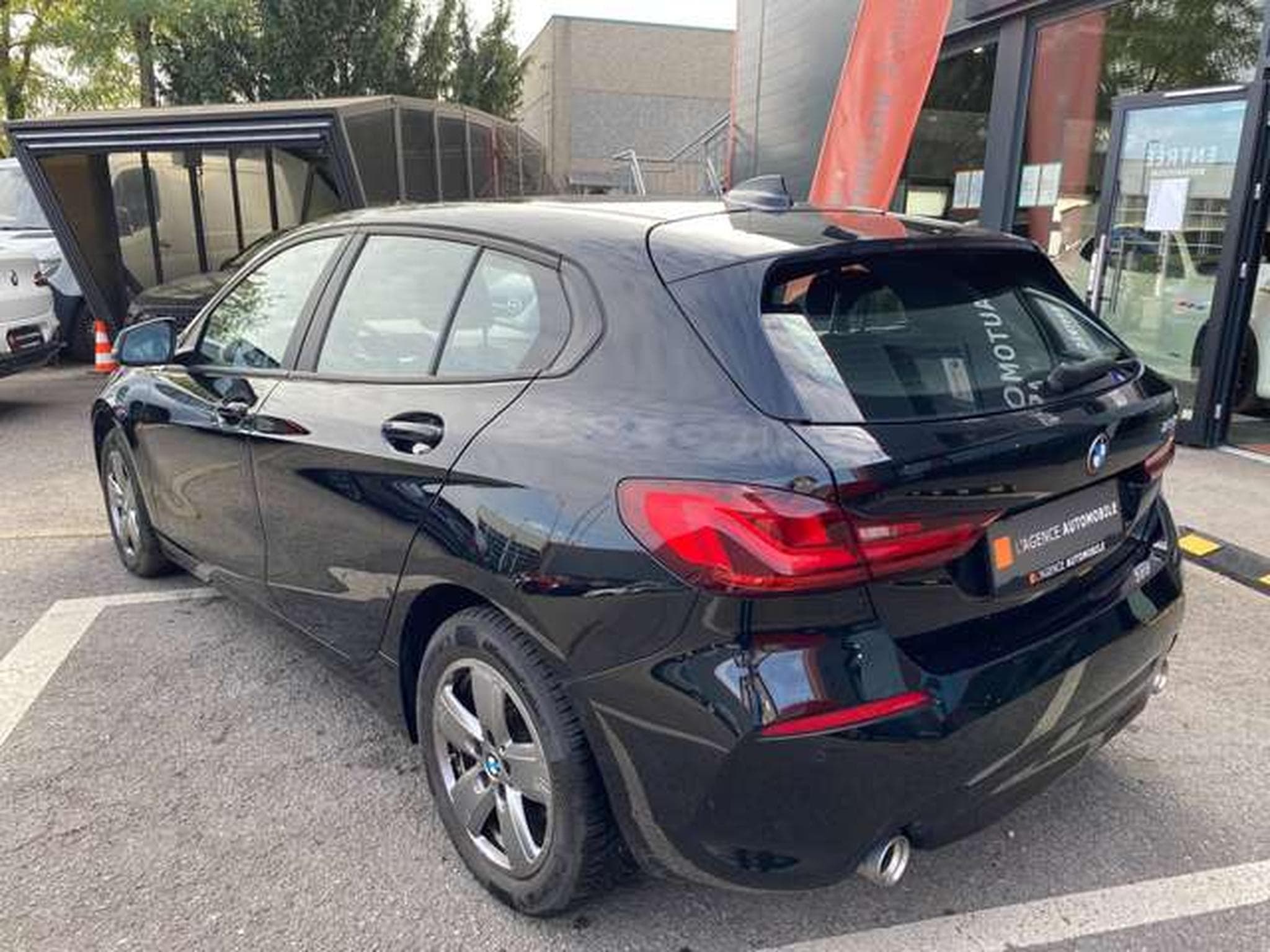 BMW 118 118d automatique Jusqu'à 36 mois de garantie (2019) - Photo 7
