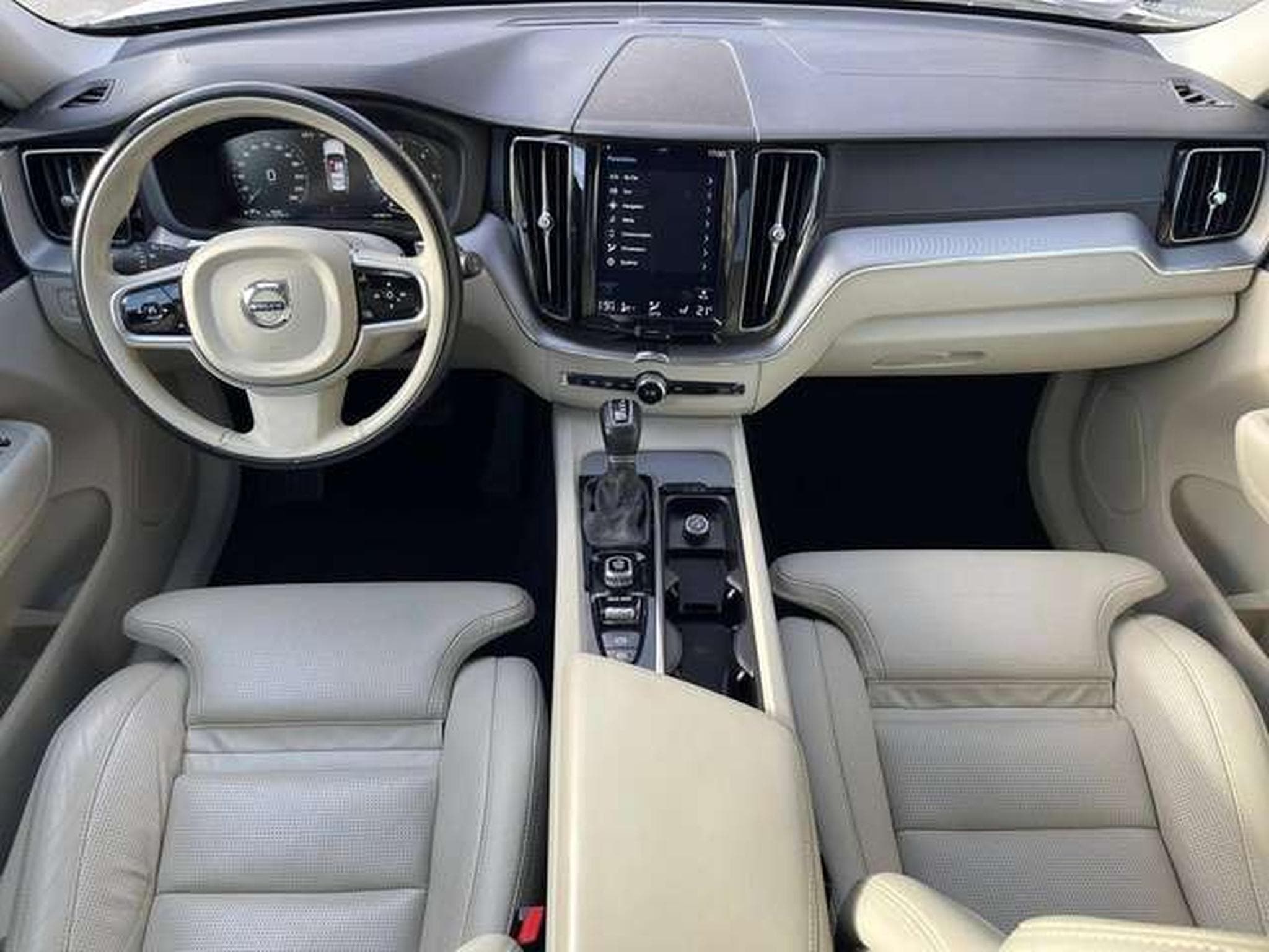Volvo XC60 inscription-JUSQU'A 36MOIS DE GARANTIE (2019) - Photo 16