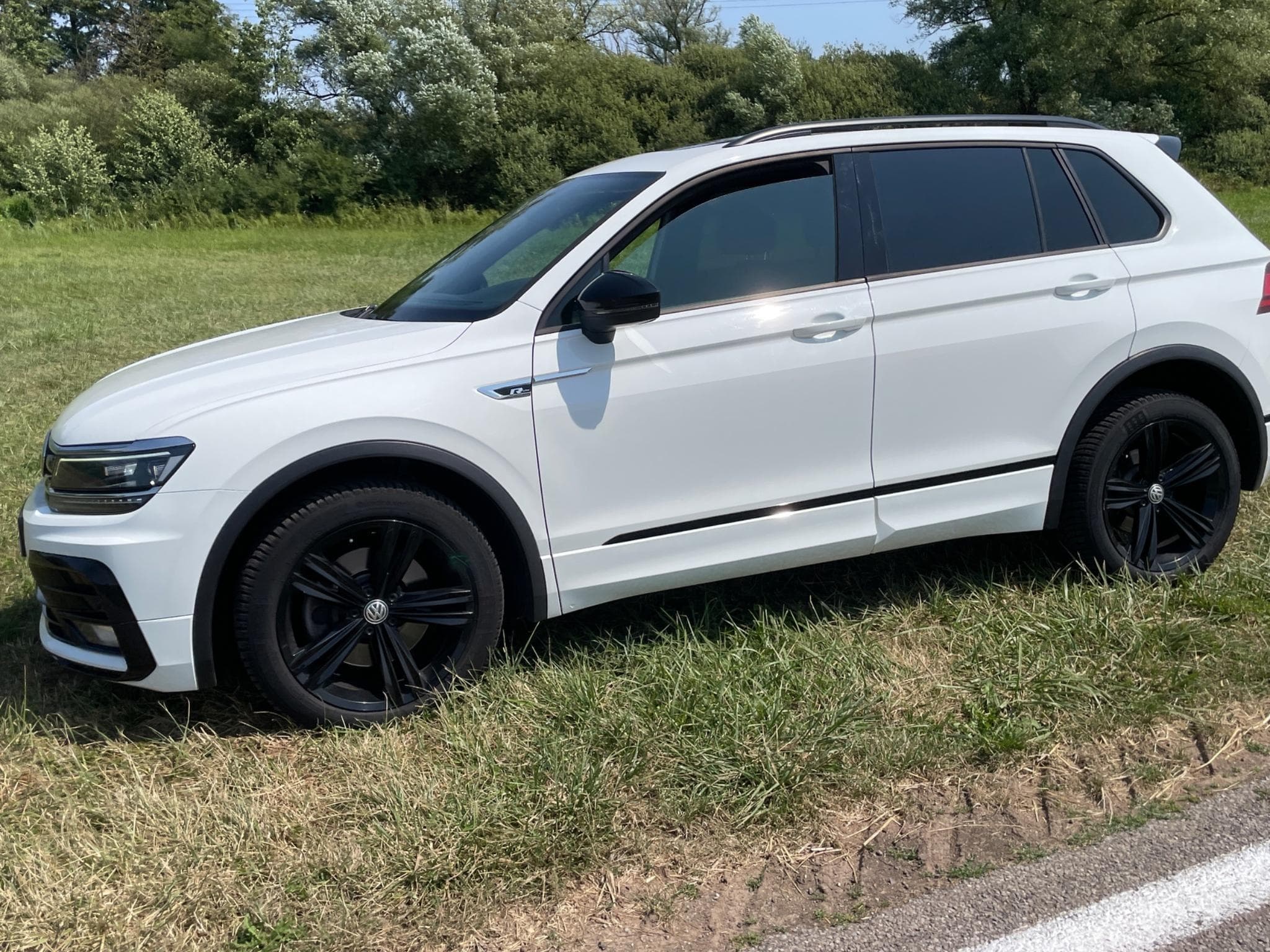 VW Tiguan Volkswagen Tiguan 2.0 TDI 190ch black R- (2019) - Foto 1