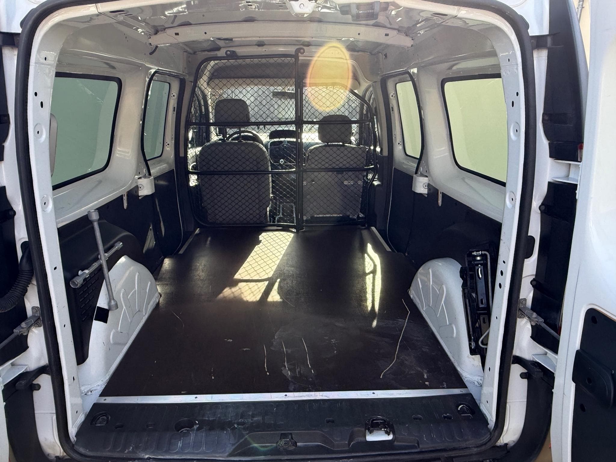 Renault Kangoo Maxi 2 portes latérales (2021) - Photo 8