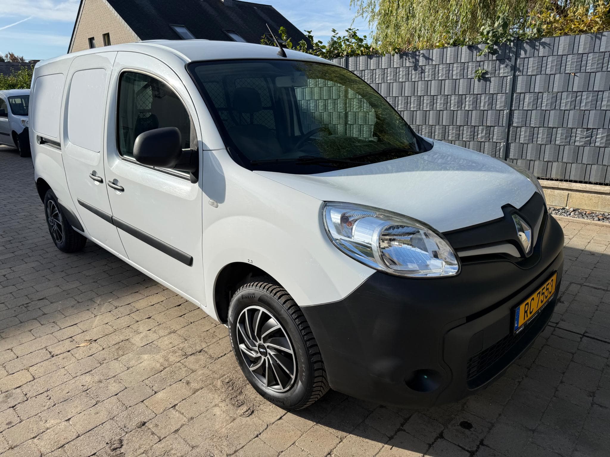 Renault Kangoo Maxi 2 portes latérales (2021) - Photo 4
