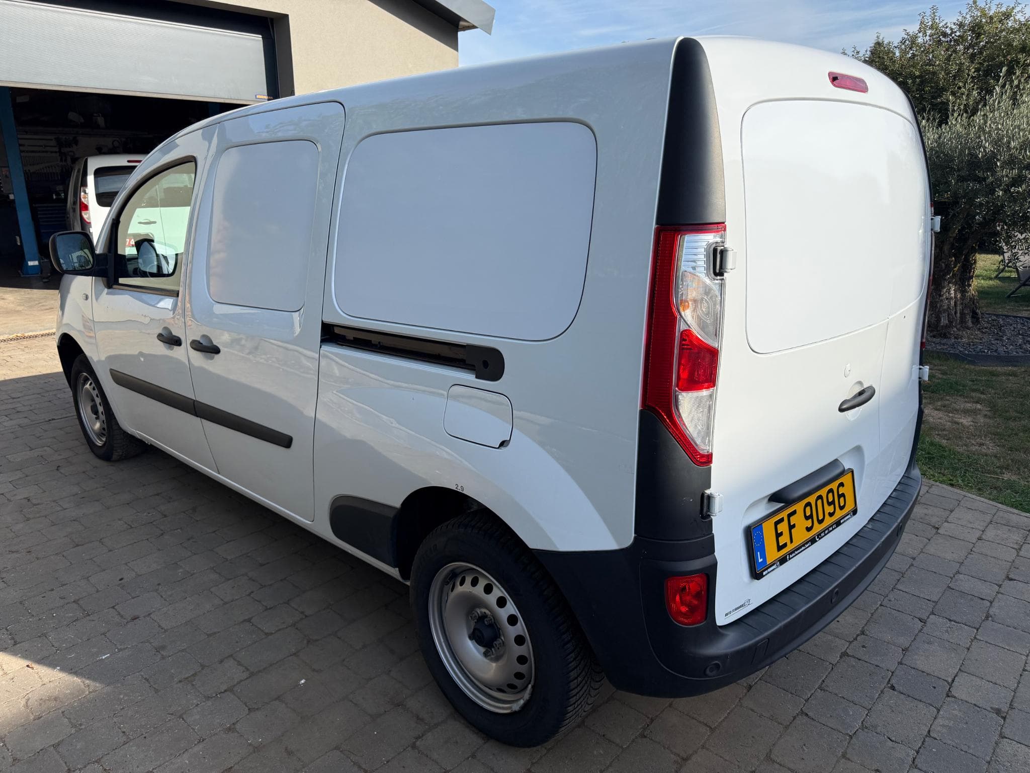 Renault Kangoo Maxi 2 portes latérales (2021) - Photo 2