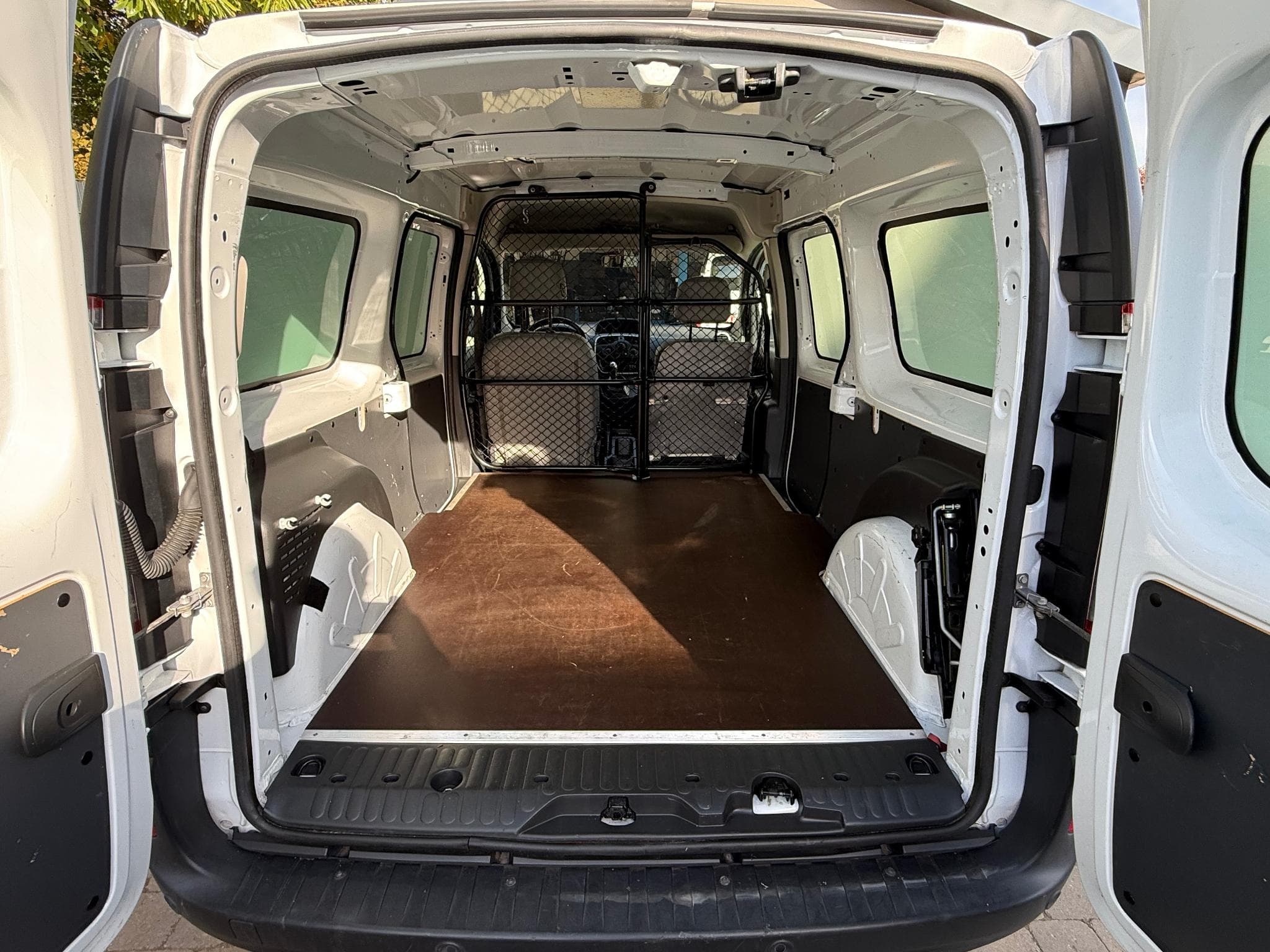 Renault Kangoo Maxi 2 portes latérales (2021) - Photo 8