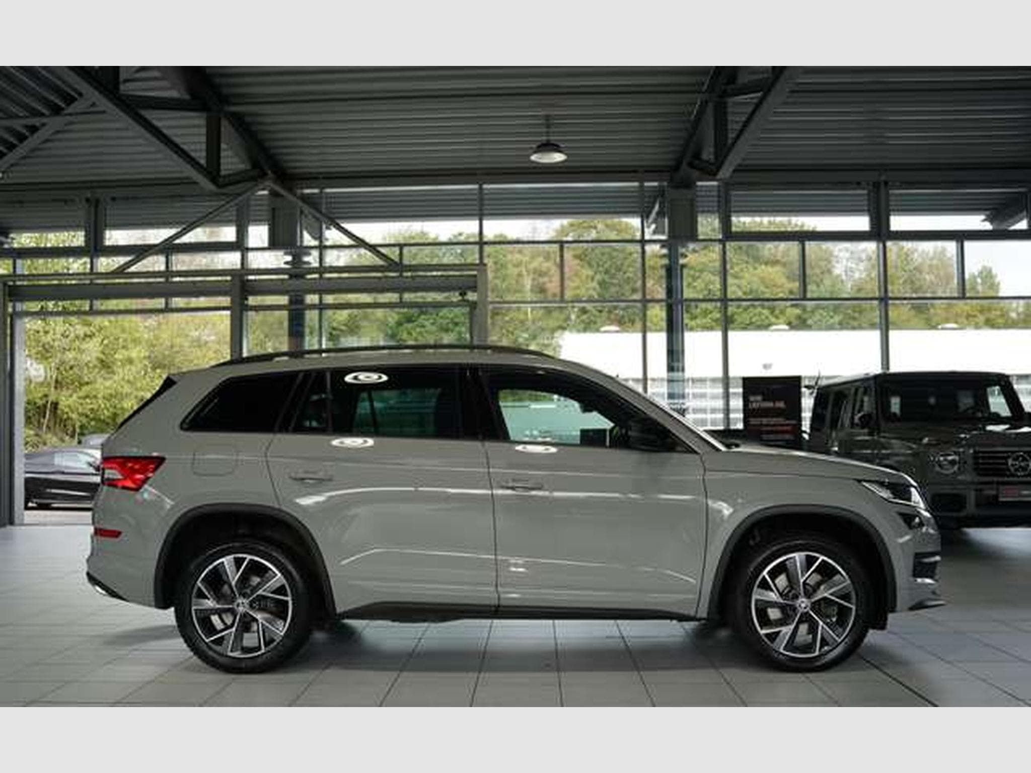 Skoda Kodiaq Sportline 4x4 DSG *2.H *ACC *Kamera *AHK (2019) - Photo 6