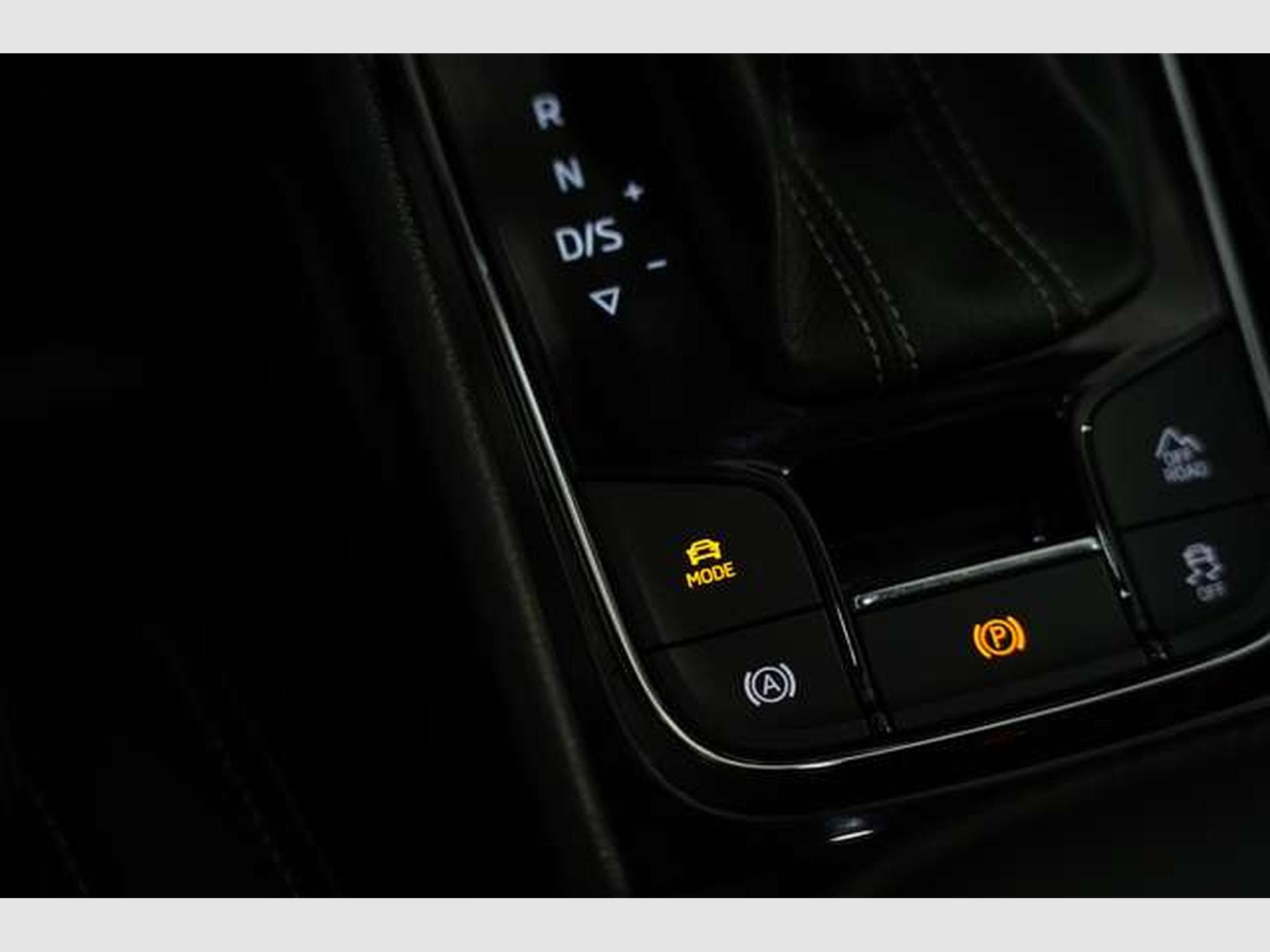 Skoda Kodiaq Sportline 4x4 DSG *2.H *ACC *Kamera *AHK (2019) - Photo 28