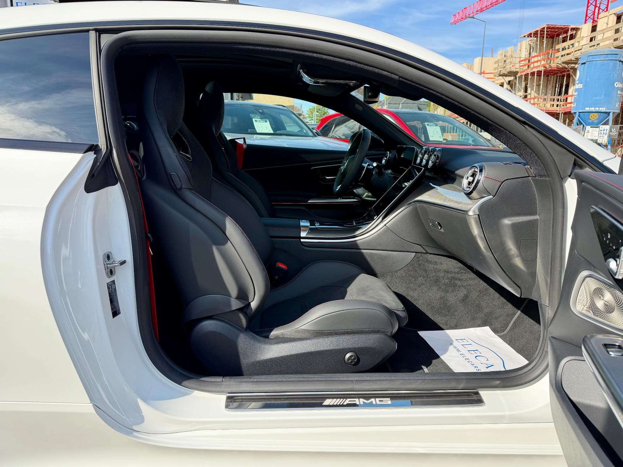 Mercedes CLE 53 AMG 4Matic+ Premium Pano/Burmester/Sièg.perf (2026) - Foto 9