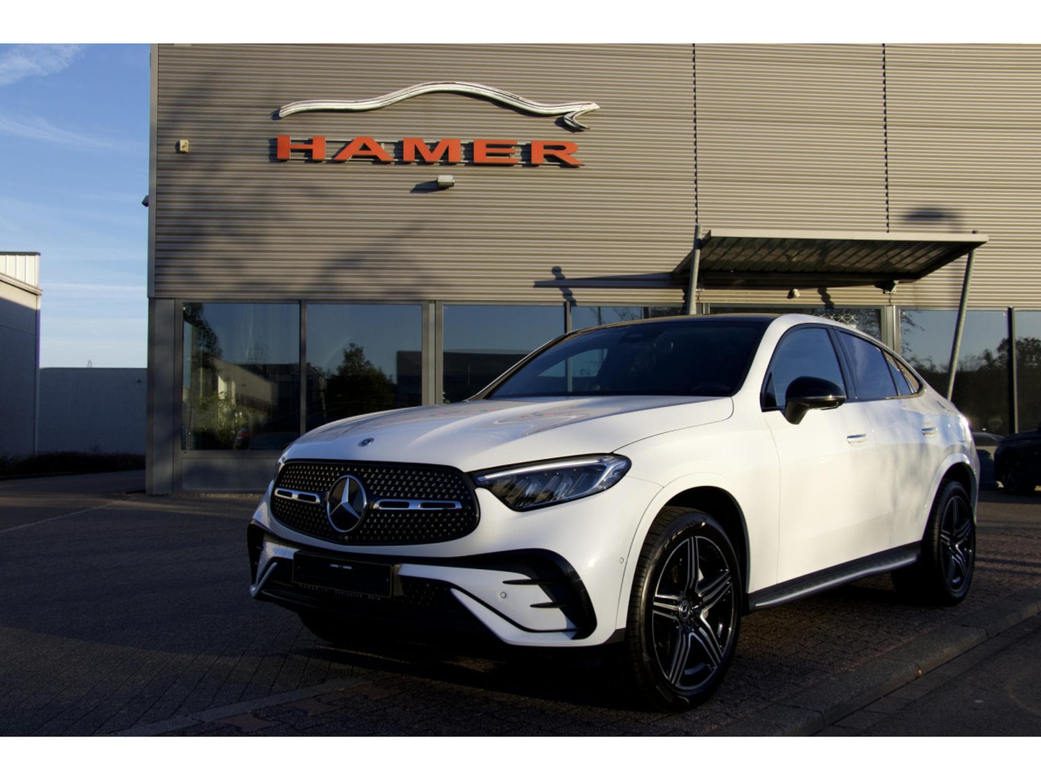 Mercedes GLC 300 e Coupe 4Matic AMG Line Advanced Pano 20" 360 (2024) - Foto 1