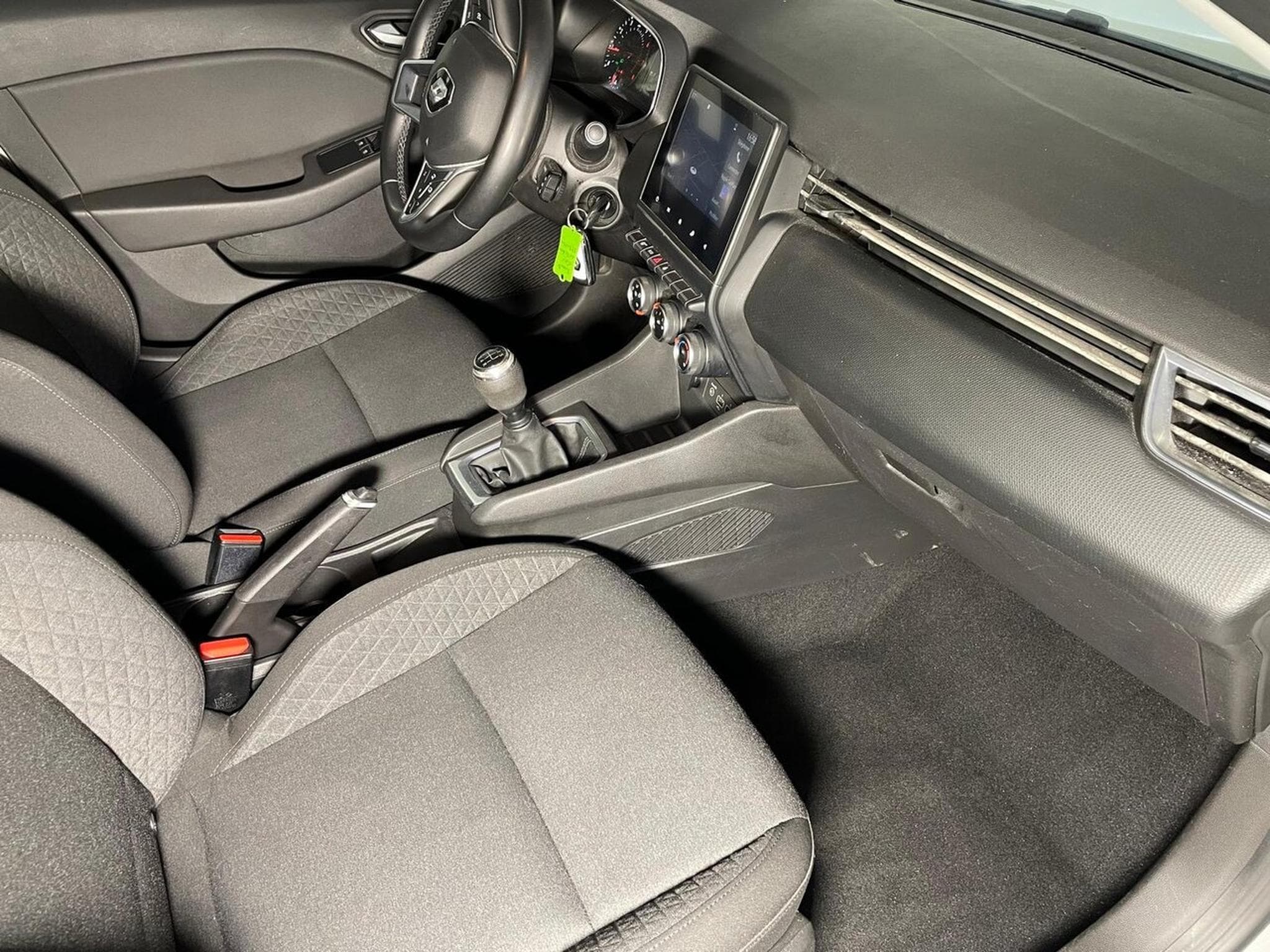 Renault Clio V 1.0 TCE 100 CORPORATE GPS CARPLAY (2020) - Foto 9