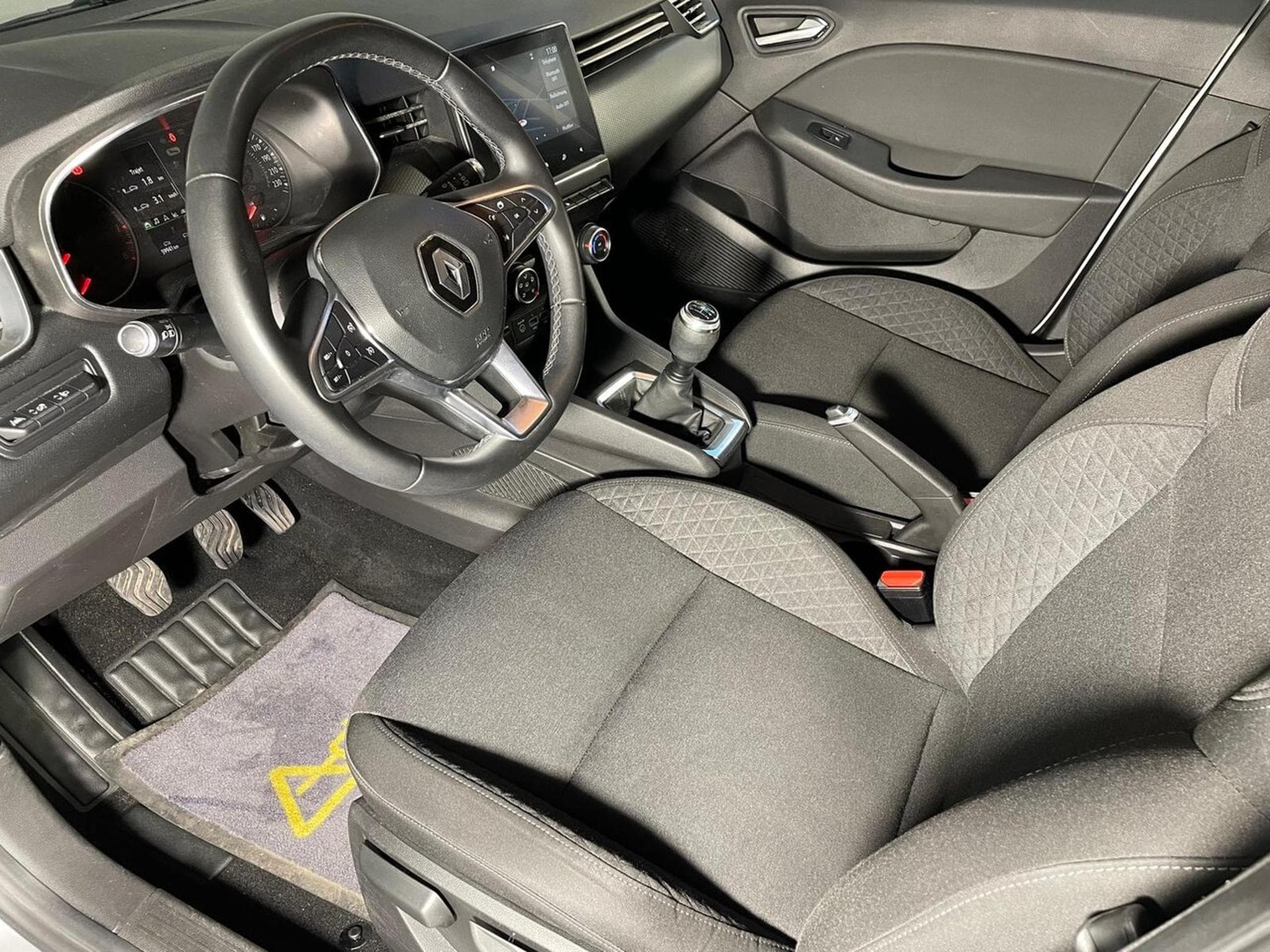 Renault Clio V 1.0 TCE 100 CORPORATE GPS CARPLAY (2020) - Foto 8